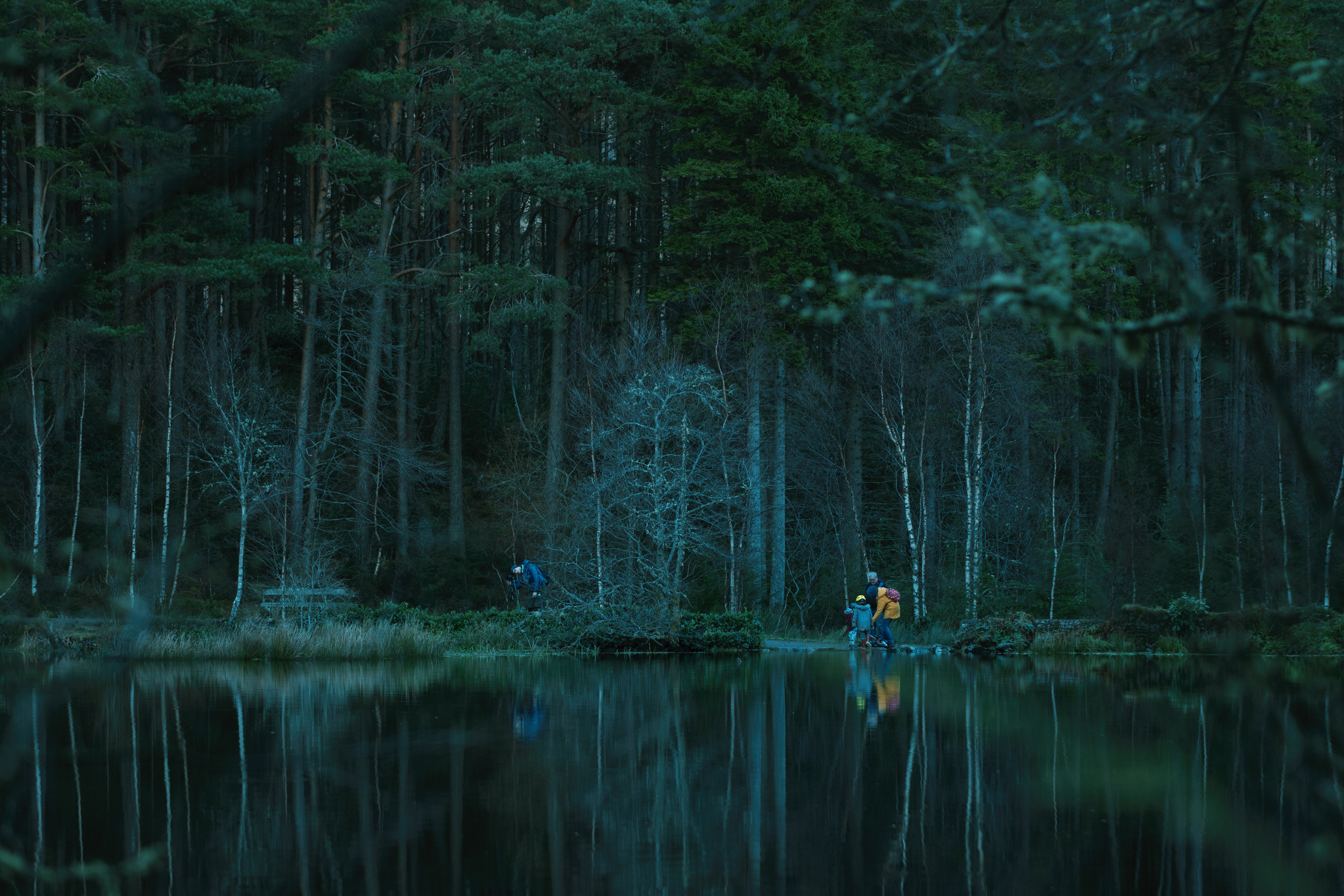 LOCHAN TWILIGHT