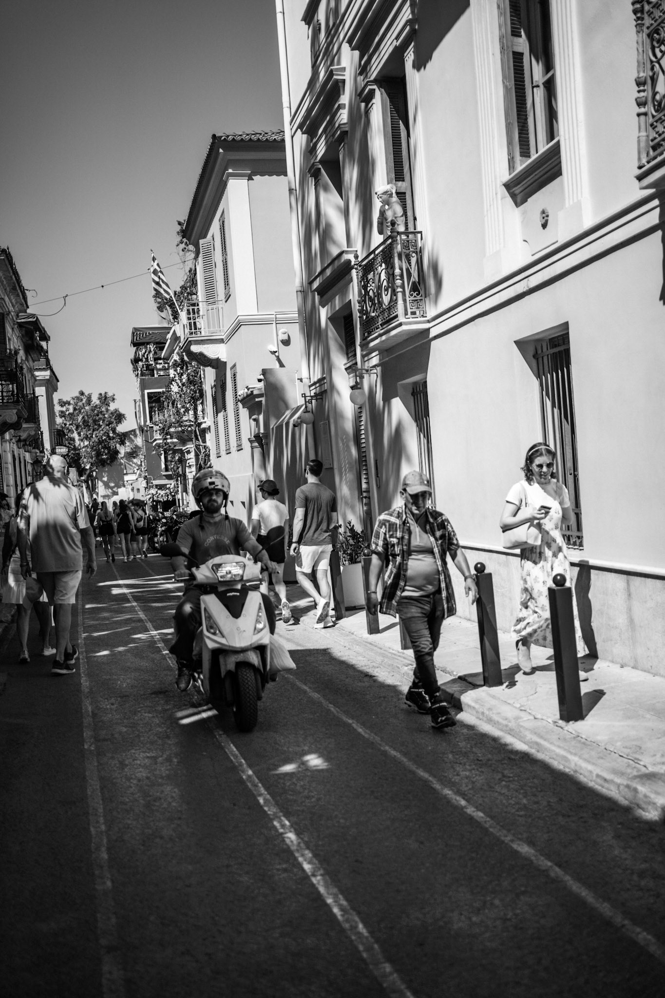 ασφάλεια first