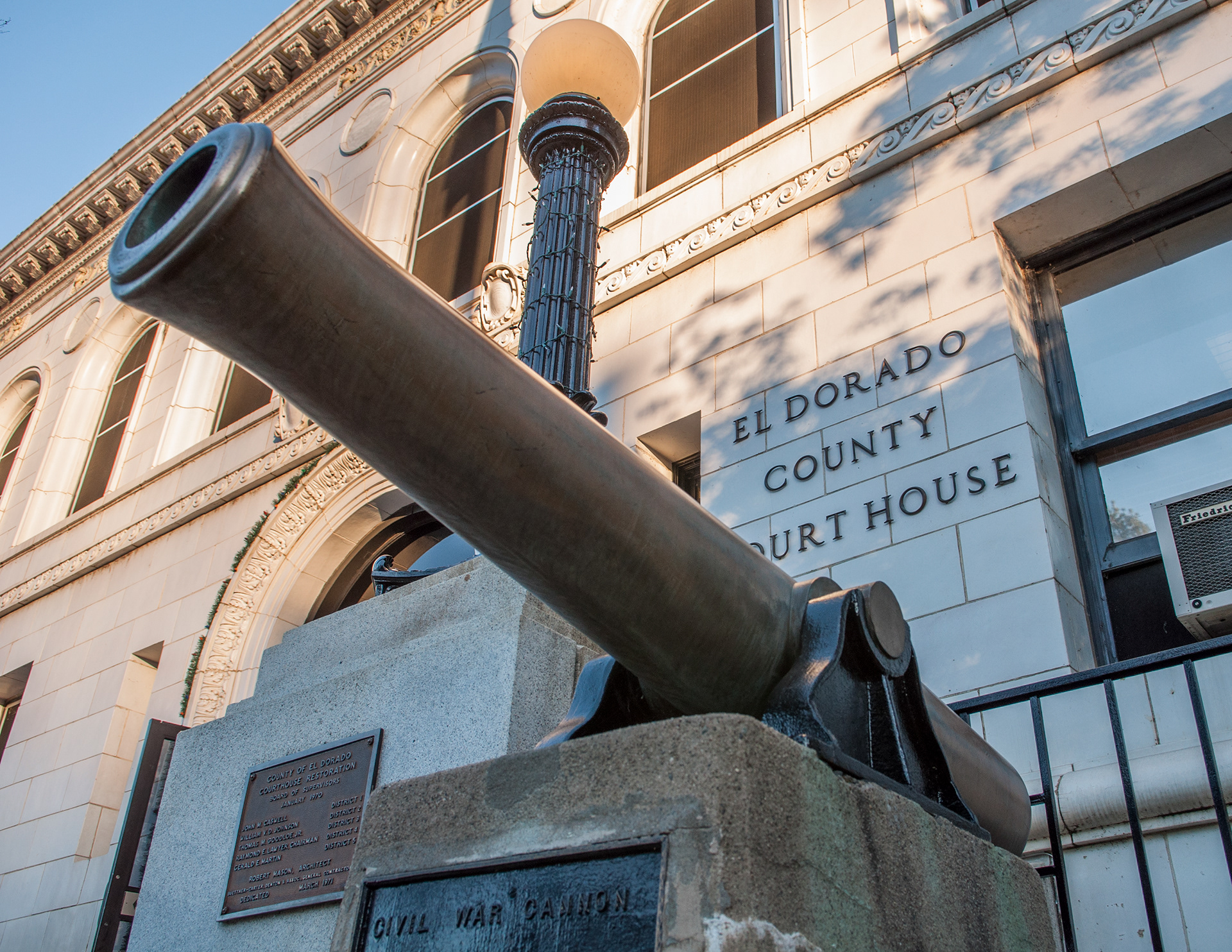 Courthouse Cannon