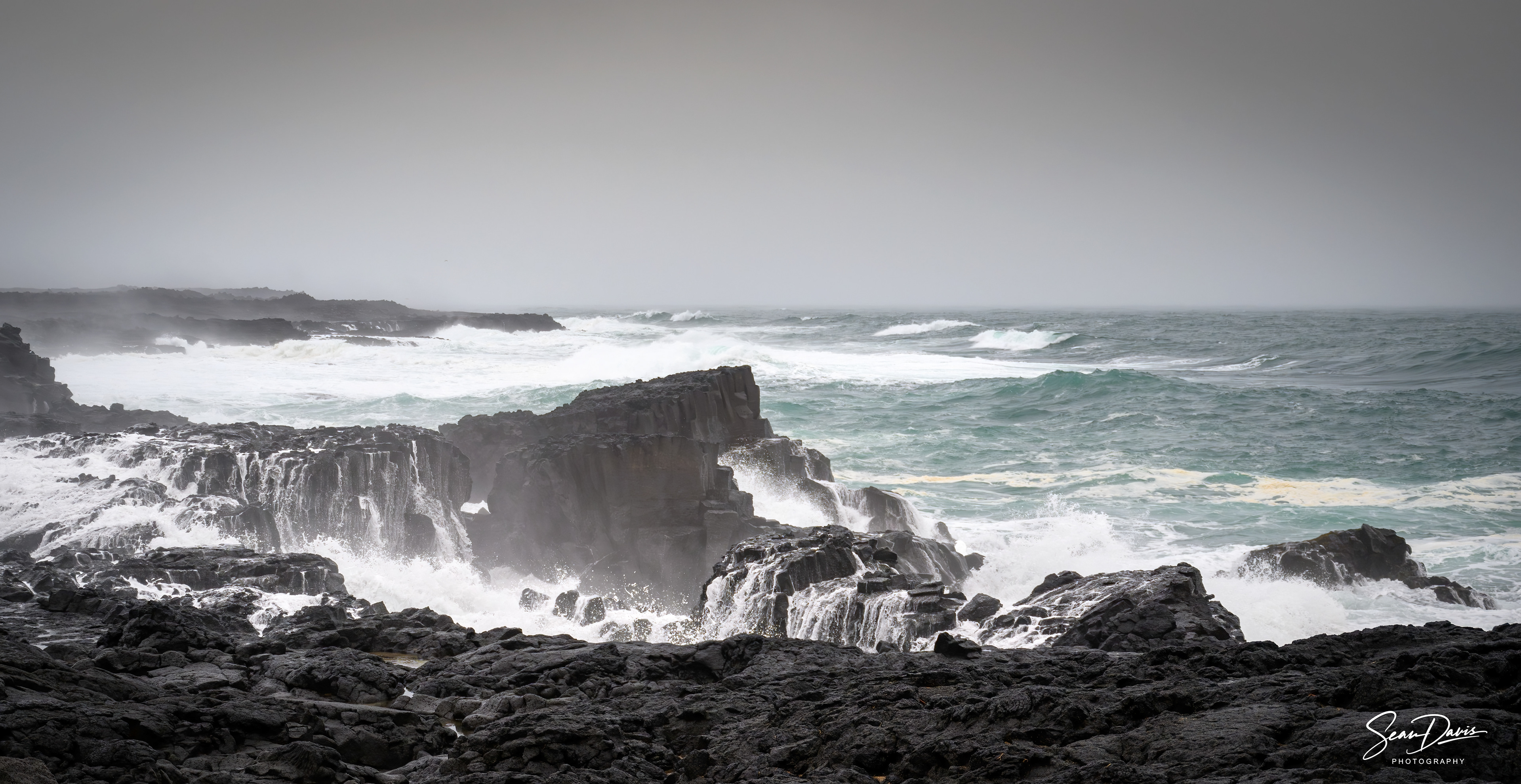 Brimketill lava rock pool