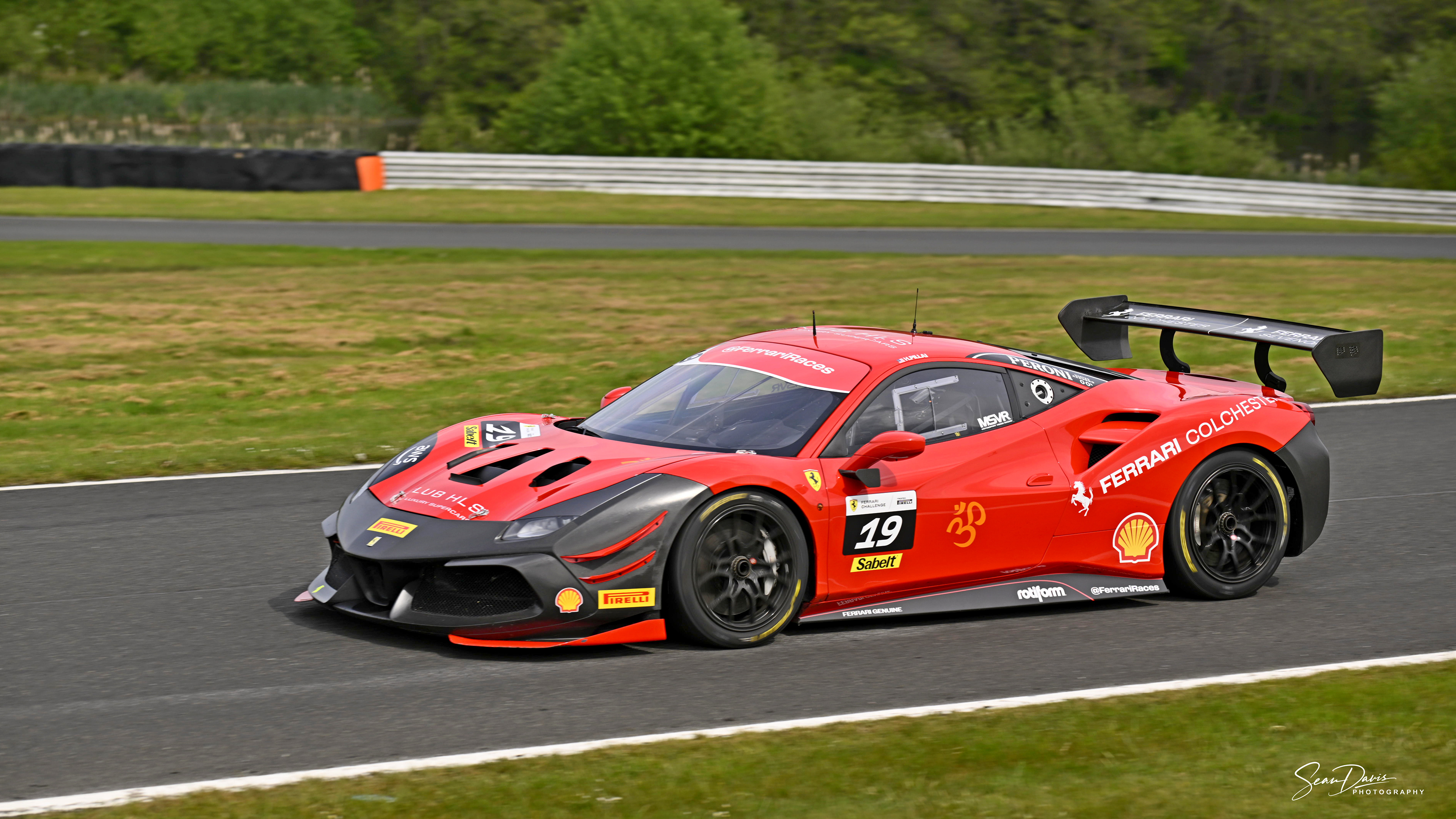 Ferrari 296 Challenge