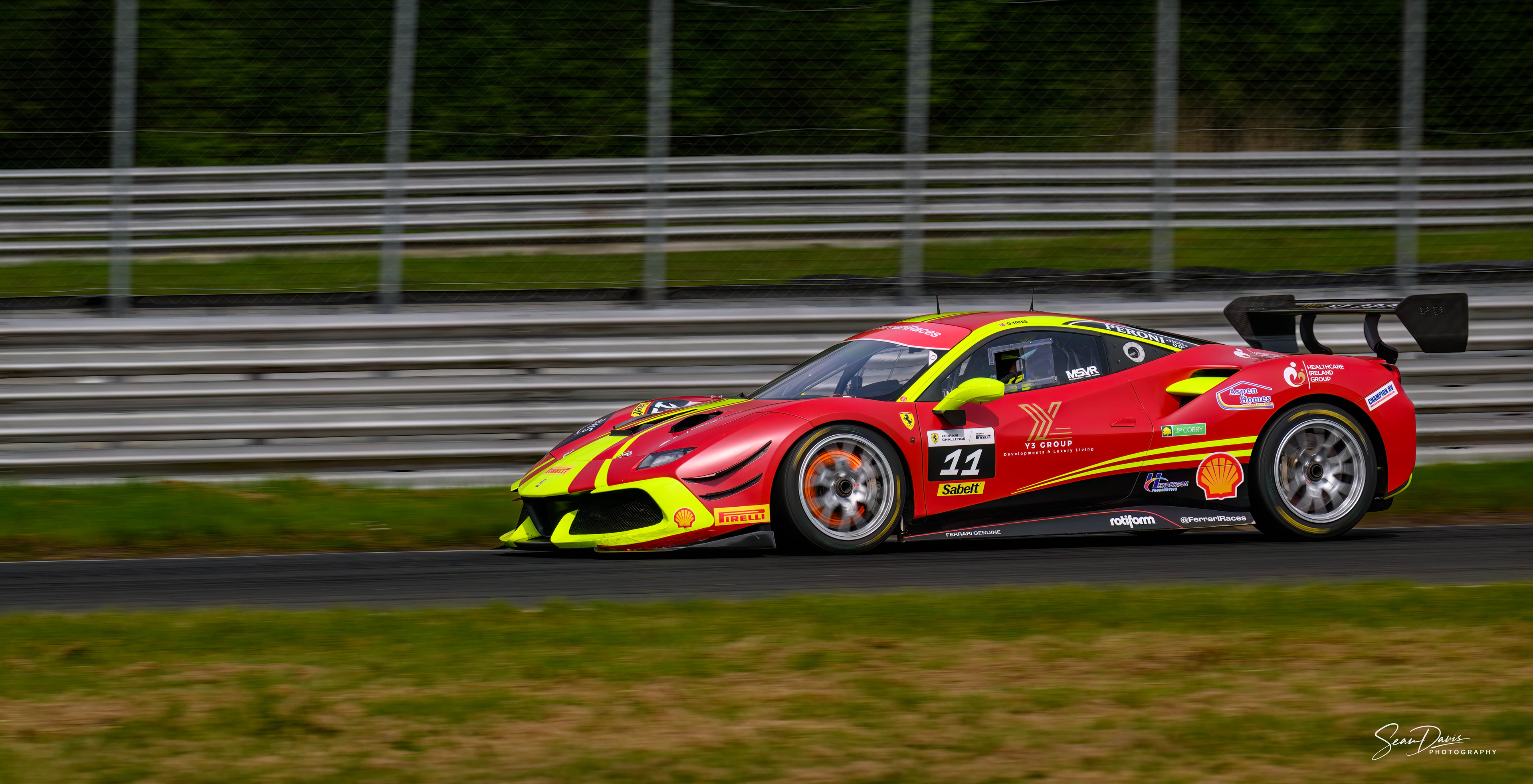 Ferrari 296 Challenge