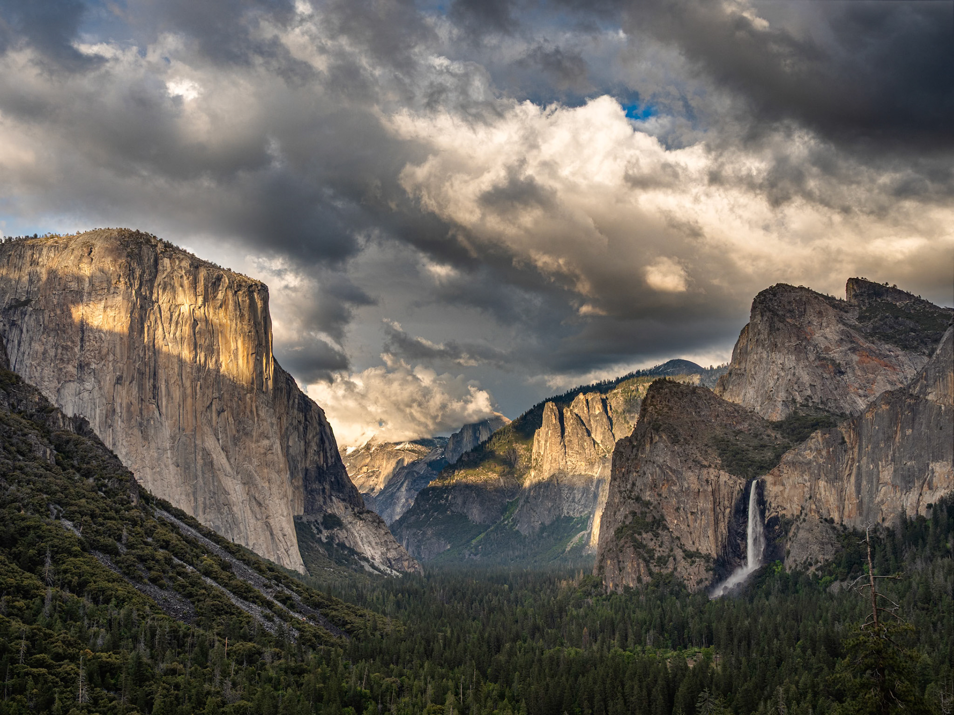 Yosemite from Tunnel View