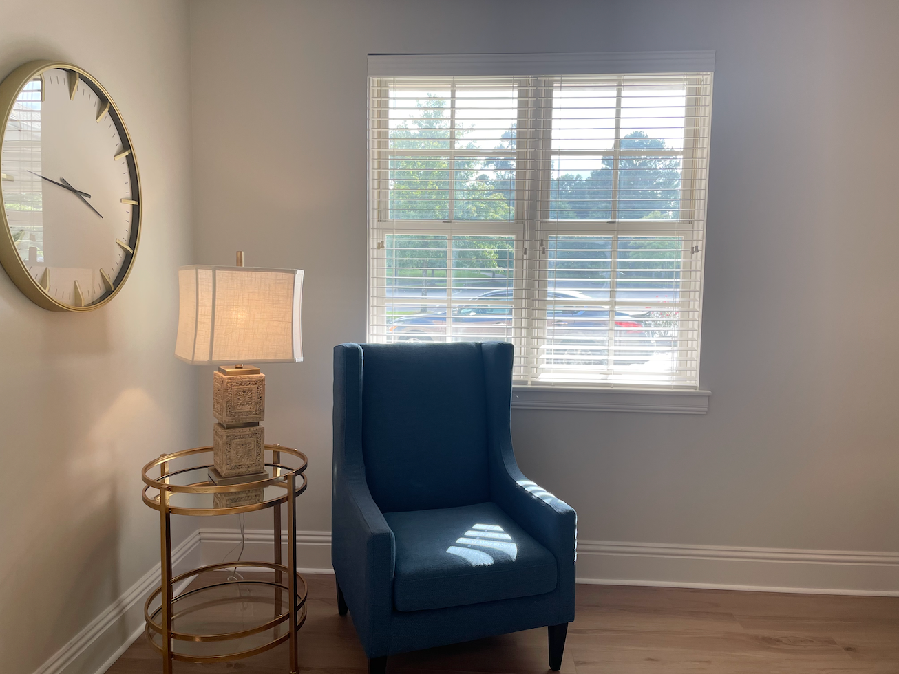 Office area sitting room (designed by Alivia)