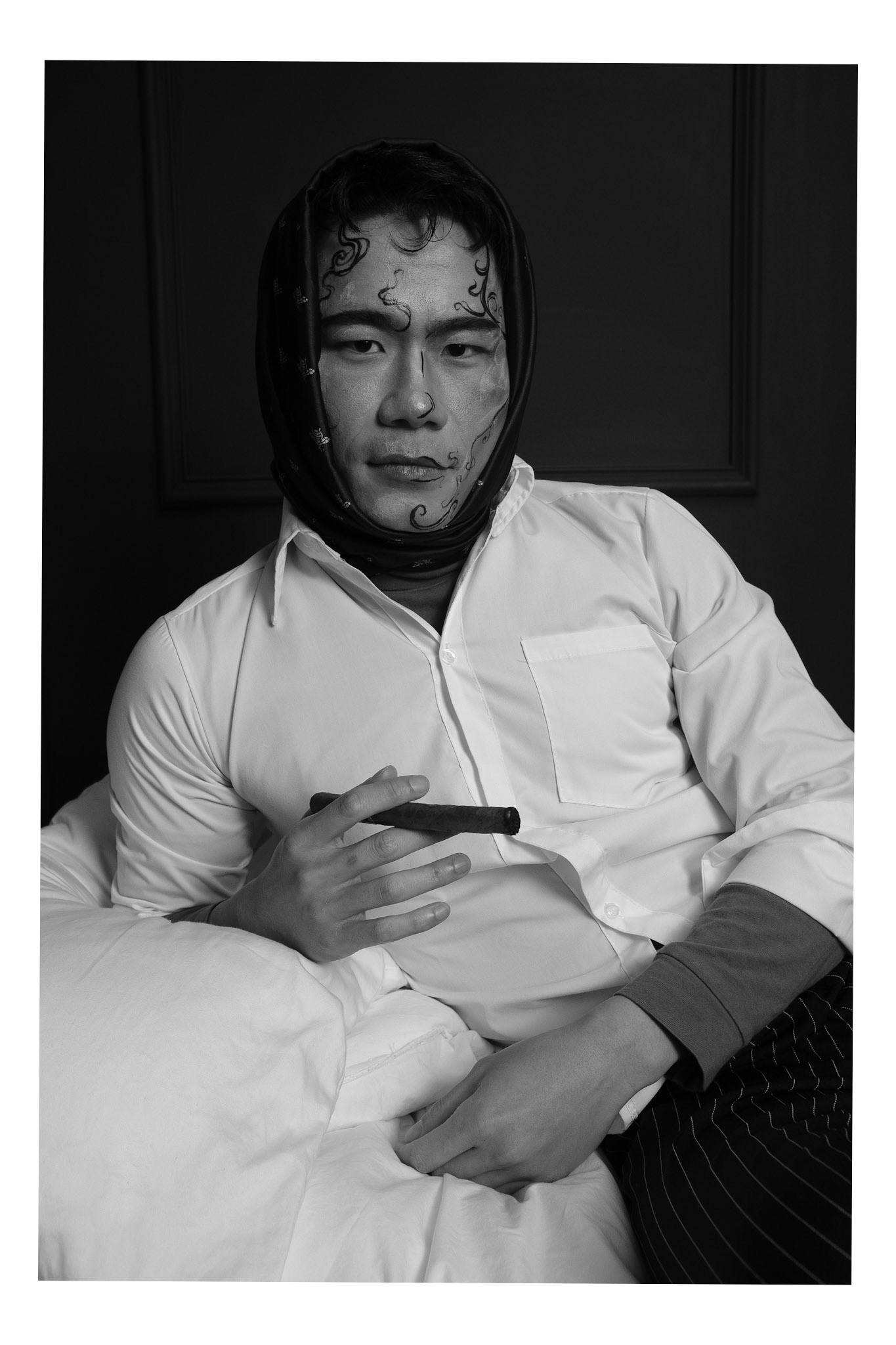 "Doll" Hostion by Whte.jp w/Andy Le