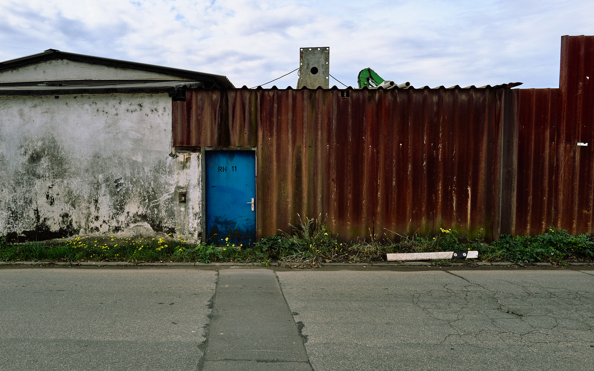 Resonance Space VIII – Blue Door