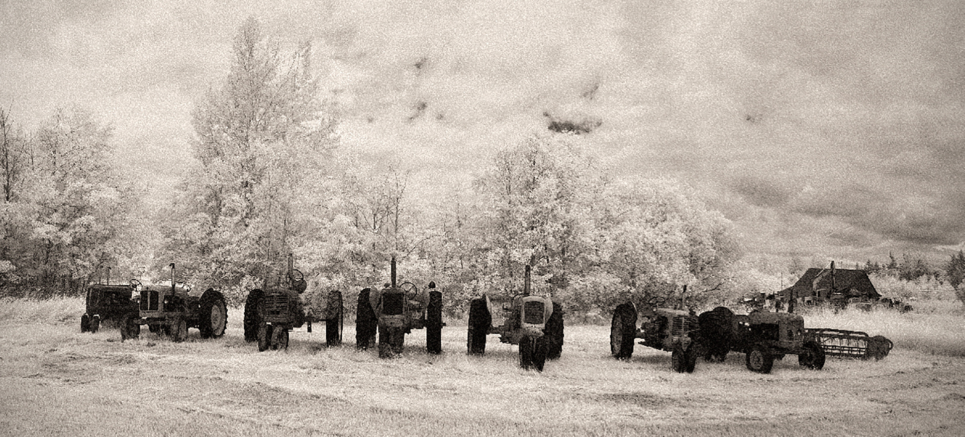 Roger's Tractors Panorama