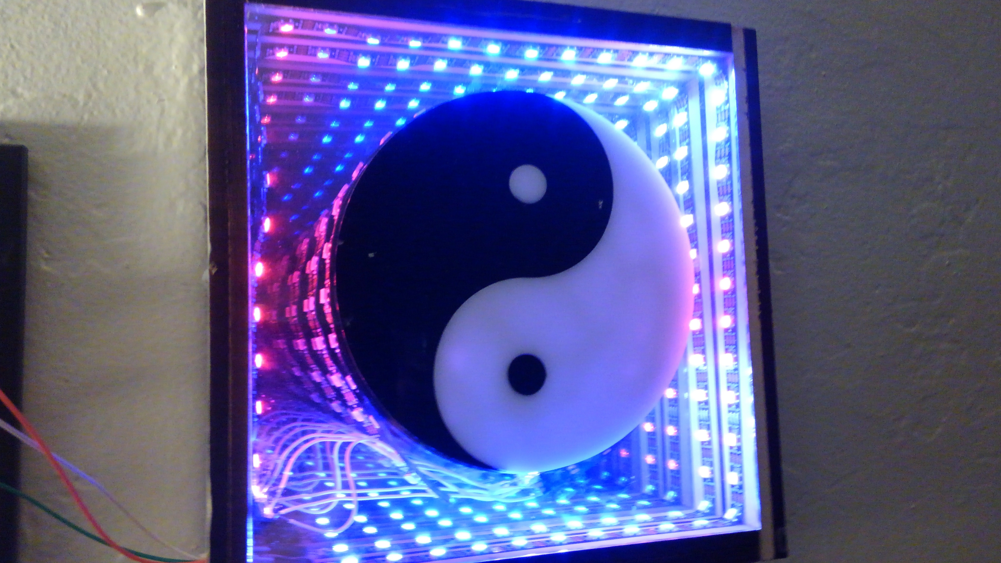 SG Vision Immersive Design - Infinity Mirrors