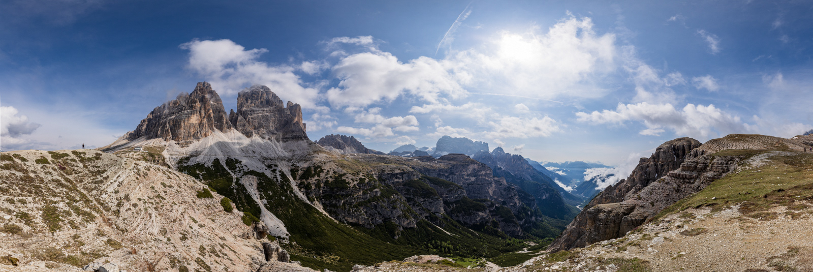 Panoramic view of Drei Zinnen (Tre Cime di Lavaredo).