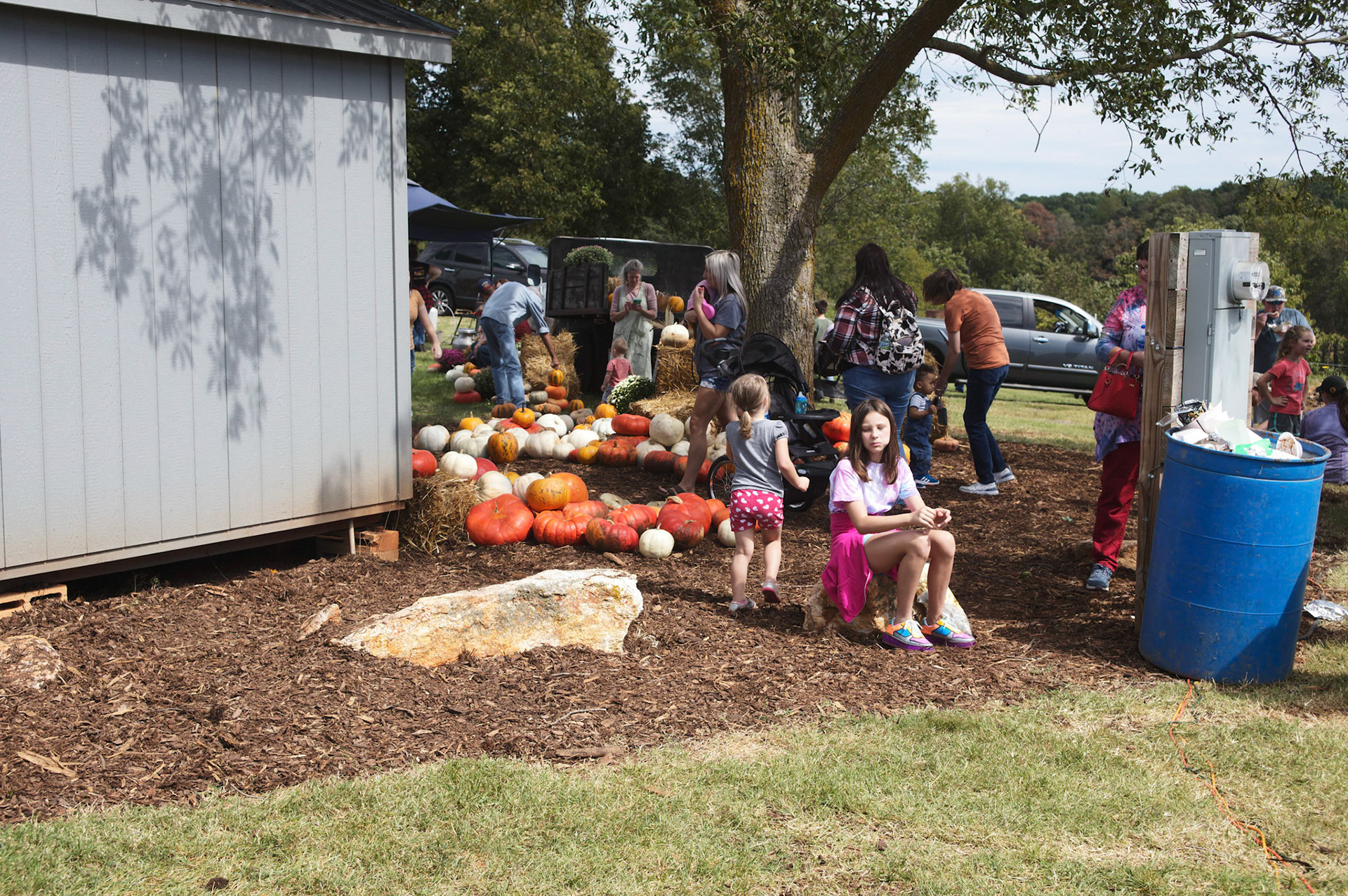 Guernsey Girl Creamery Fall Fun Day on Saturday, September 24, 2022 in Shelby, NC.©2022 Bob CareyLEICA M11, 50 – SS 1/60, F 5.6, ISO 64