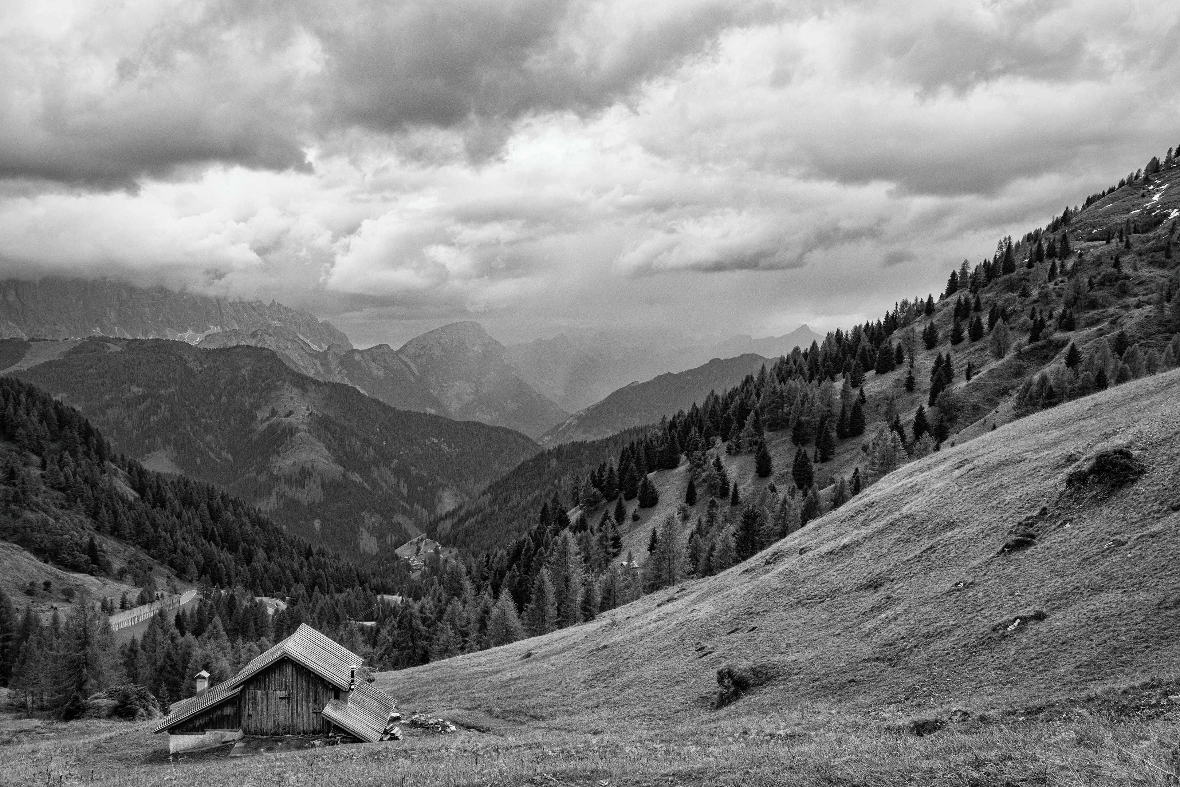 Dolmites Outside Cortina