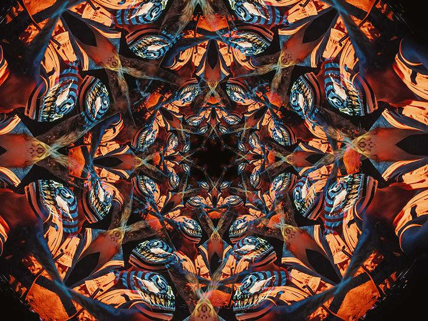 Note graphics have been resized to prevent from theft.