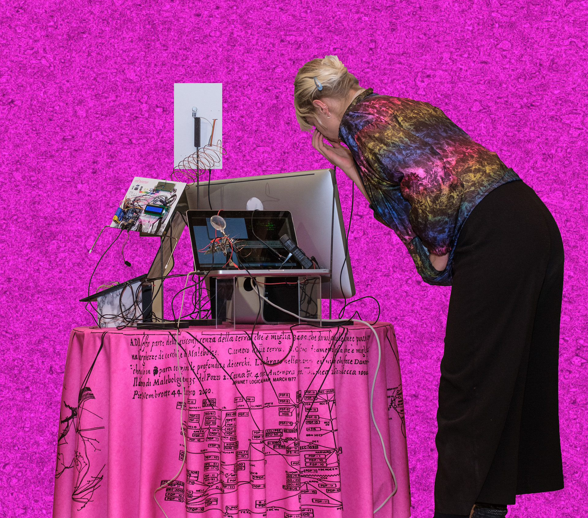 Specters of the Internet – Installation – Foto: Nick Förster
