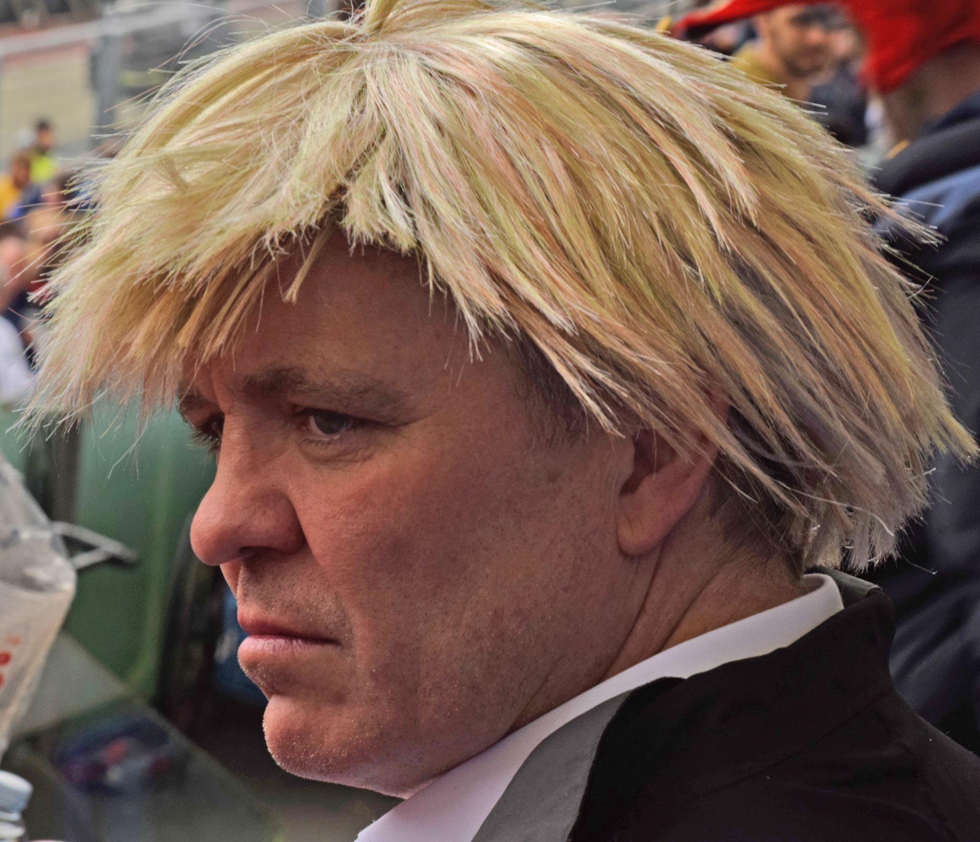 Who's the barber ?