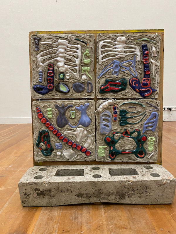Bones of the Mind / ceramic, cement, wood, cinderblocks, video