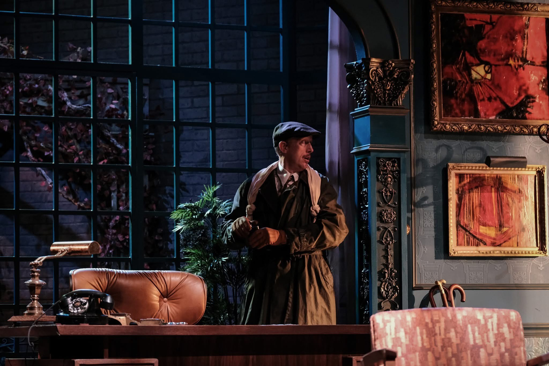 John Long in "Dial M for Murder." Michael Davis. 2024.