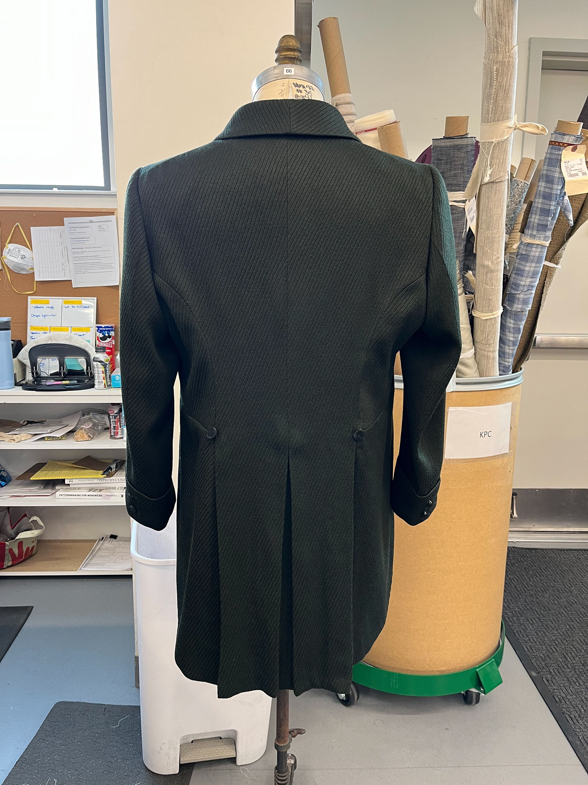 Schaunard coat finished