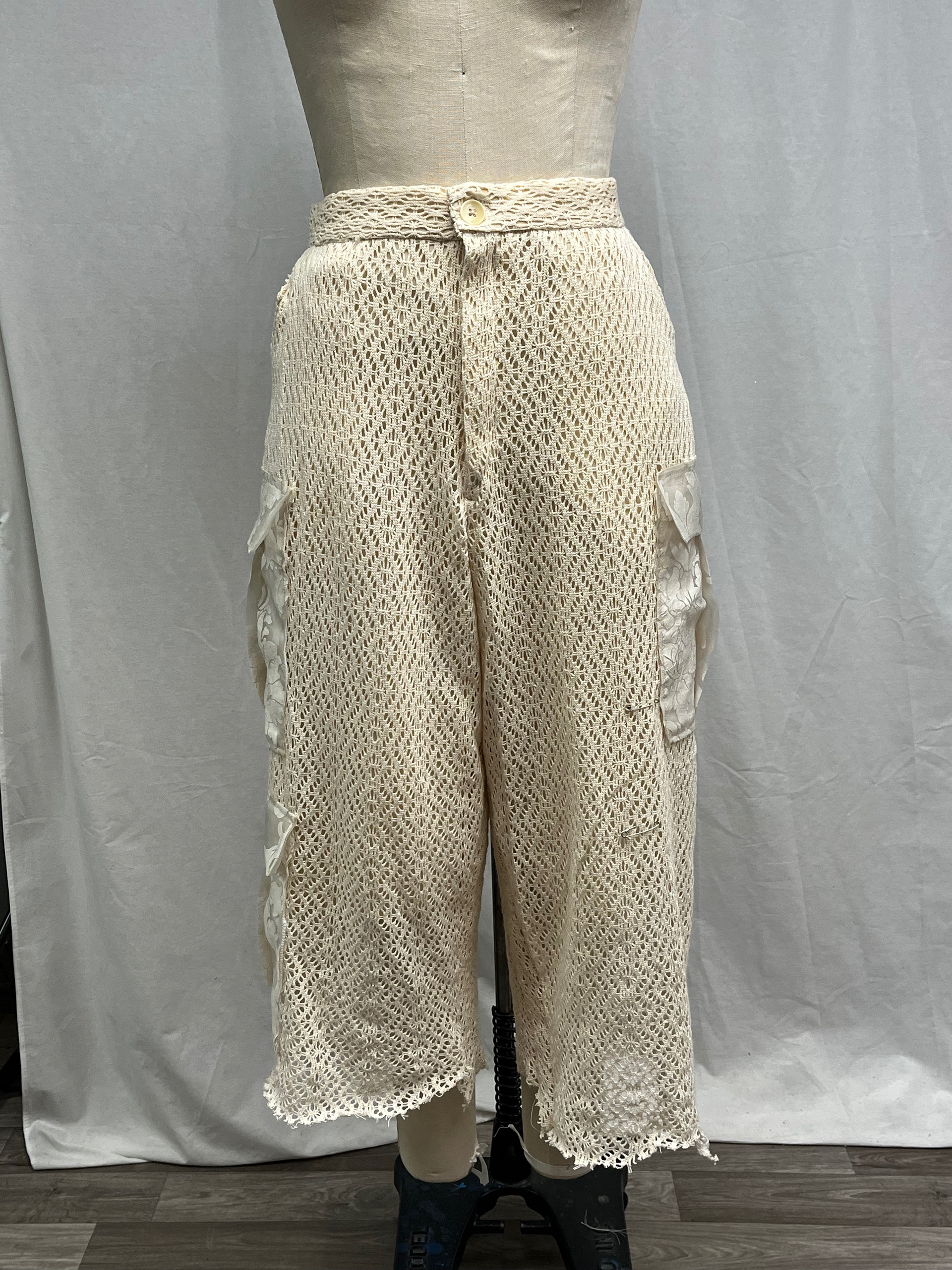 Antígona Pants Pre-Distressing
