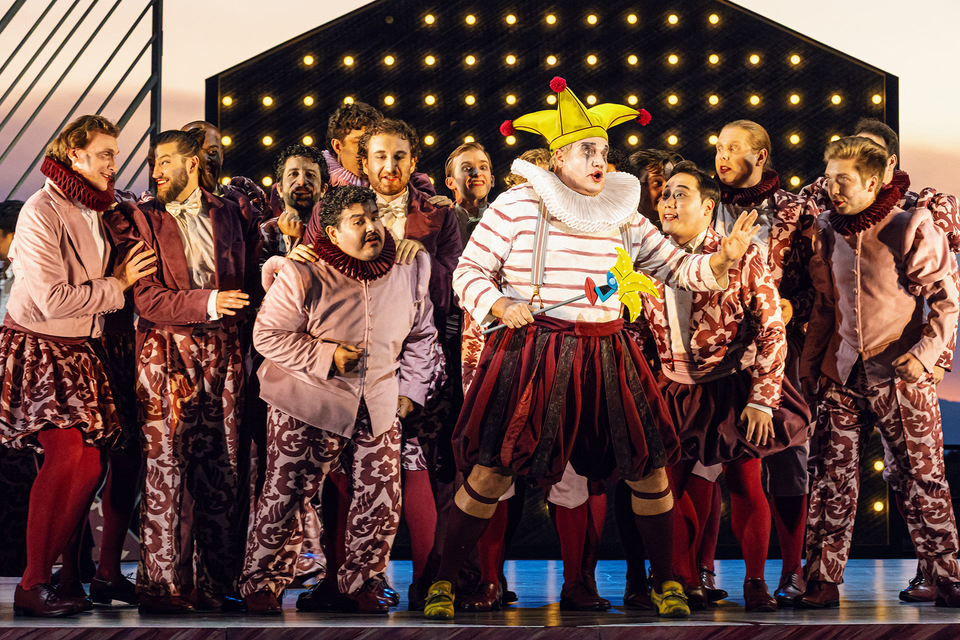 Michael Chioldi (Rigoletto), the Santa Fe Opera Chorus, photo by Curtis Brown for the Santa Fe Opera