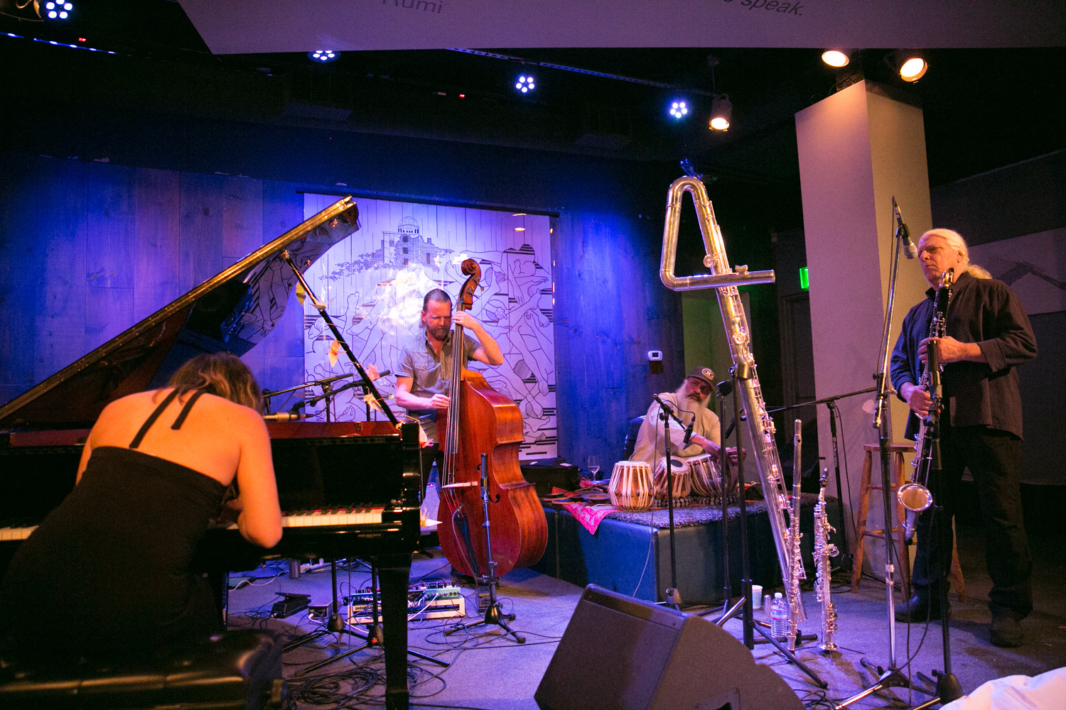 tape art Hiroshima Nagasaki blue whale jazz concert