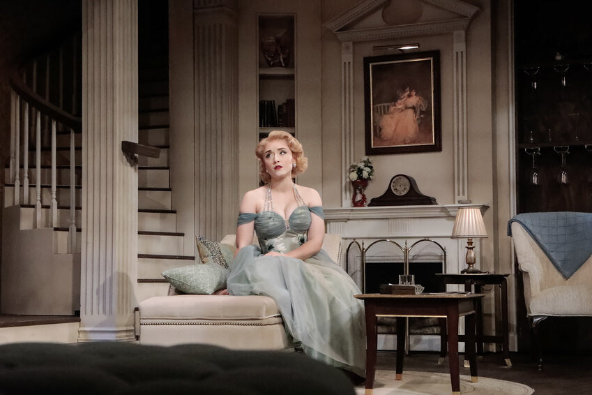 DIAL M FOR MURDER | Set Design