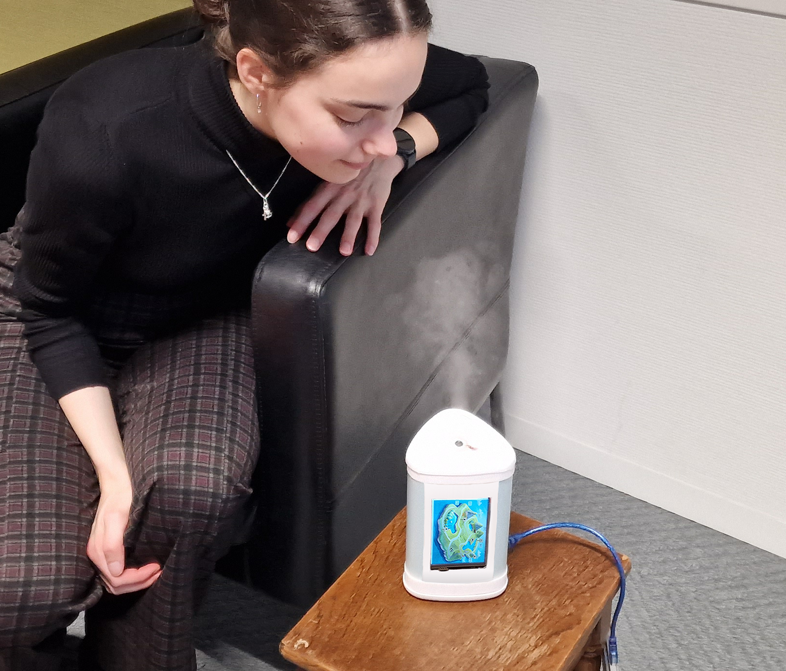 Clues through fragrance