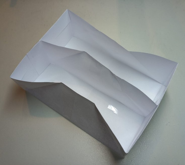 Paper prototype for foldable container