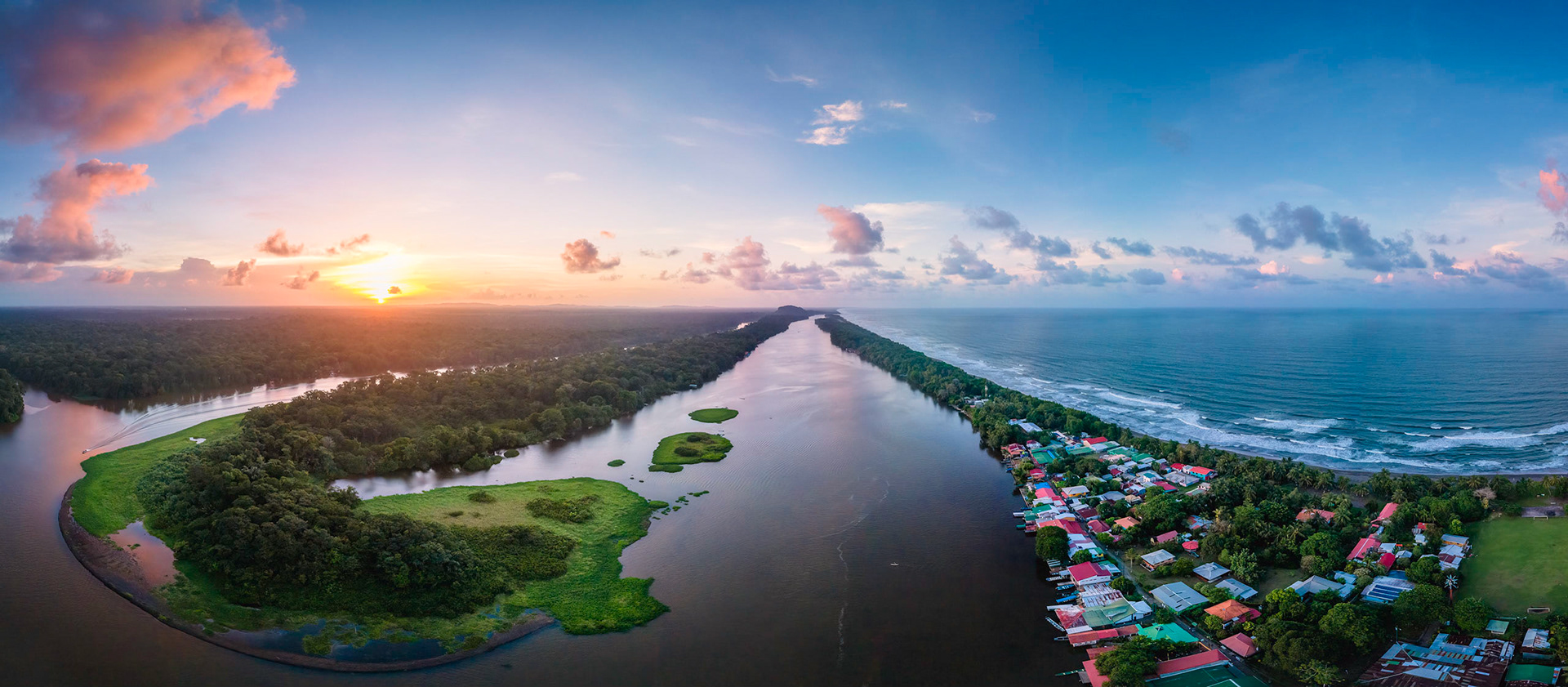 Tortuguero | © Kenneth Vargas