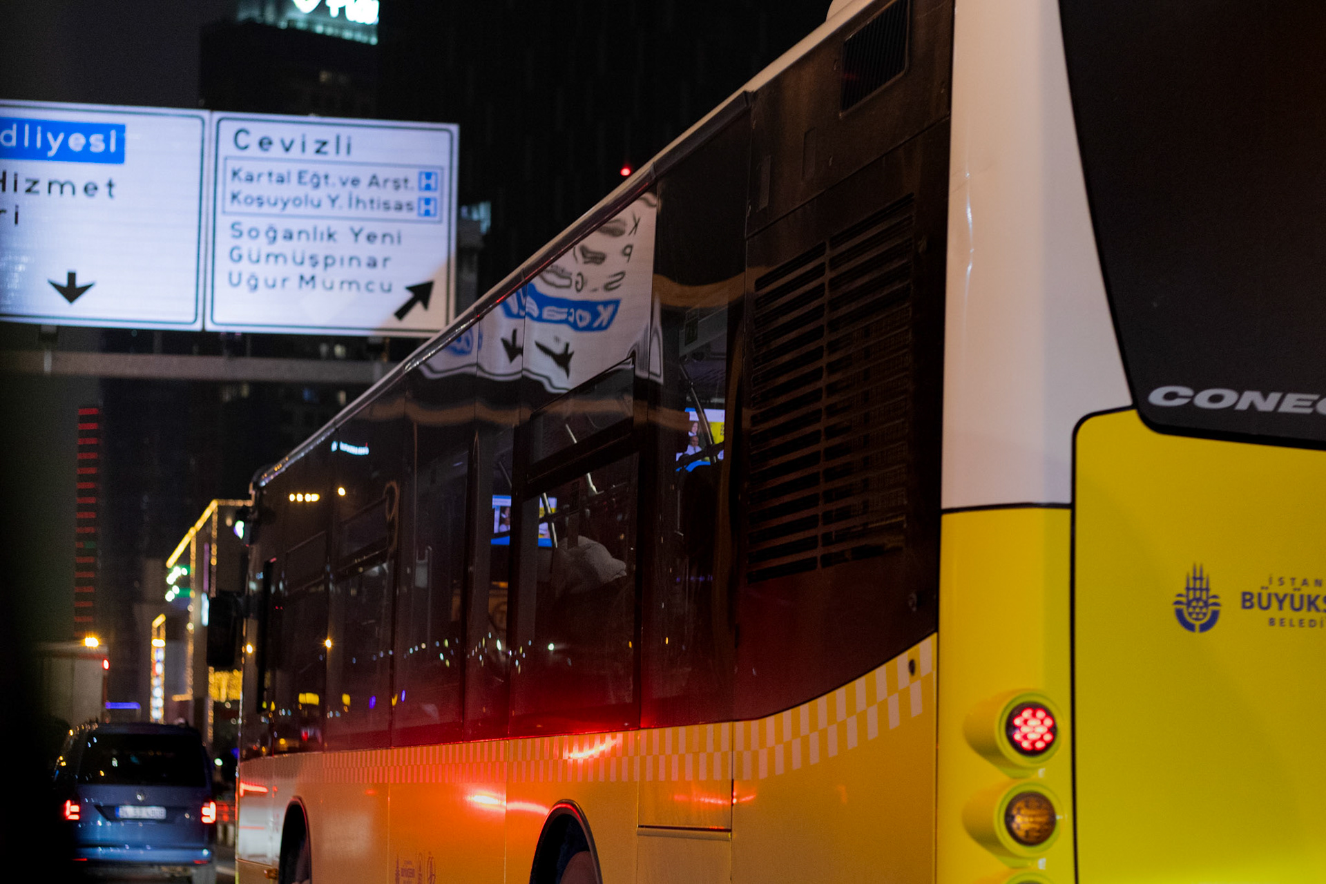 Tek gerçek yolculuk; aynı gözlerle yüz değişik ülkeyi dolaşmak değil, aynı ülkeyi yüz değişik gözle görebilmektir.