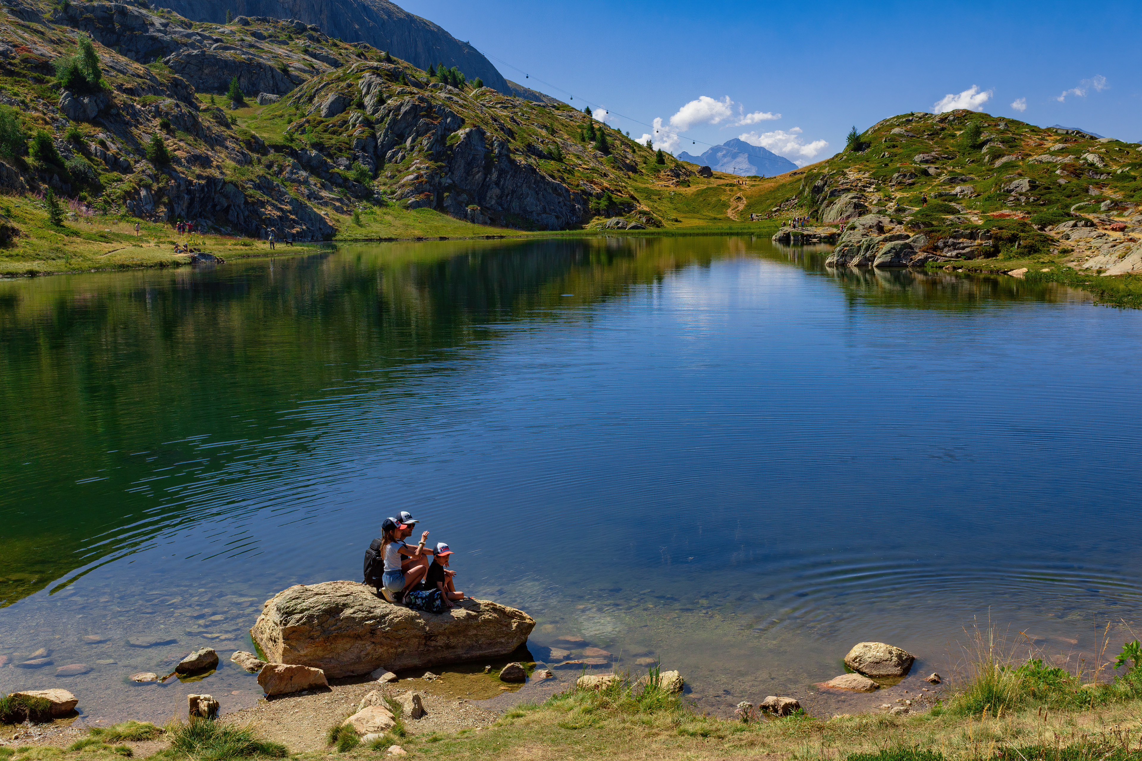 Isère - Le lac Besson (plateau des Petites Rousses)