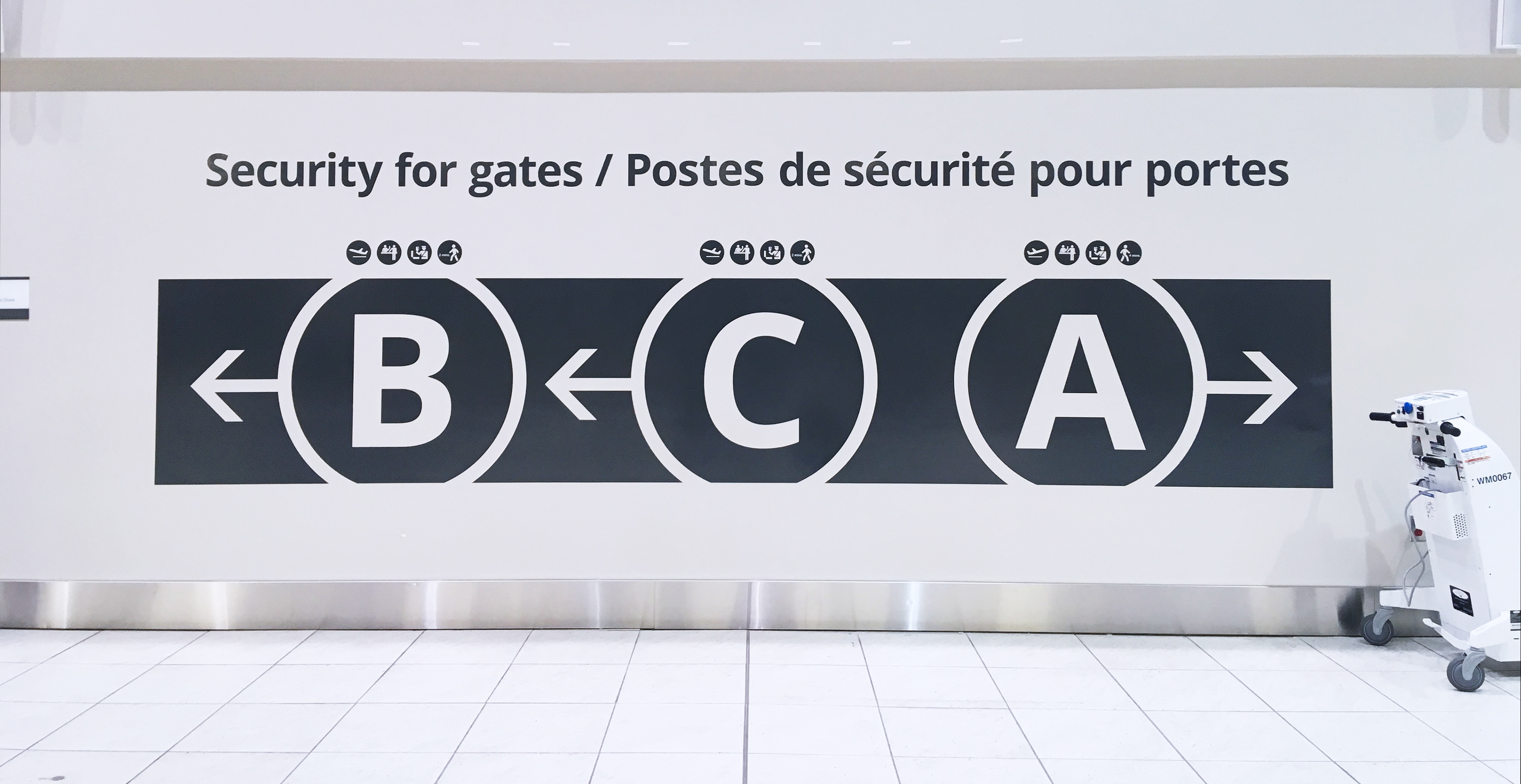 The Calgary Airport Authority needed to quickly and clearly inform busy travellers, which gates were available in a congested, high-traffic area. 2019