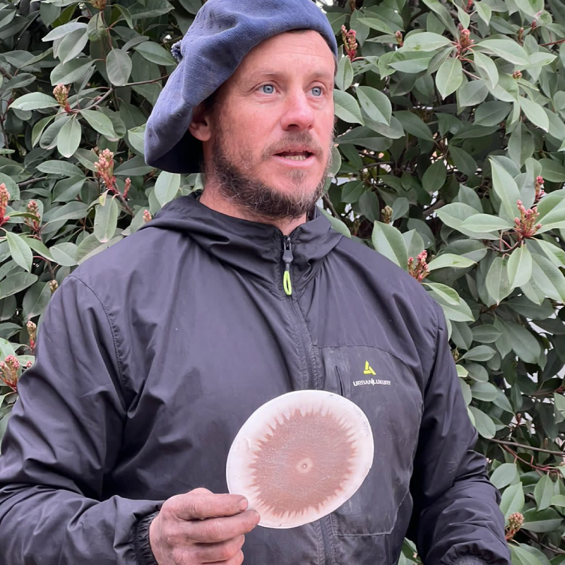Cristian CRESPO Ingeniero agrónomo, productor, docente y elaborador de bioinsumos, La Milpa. BIOINSUMOS