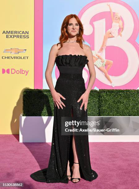 Hari Nef x Golden Globe