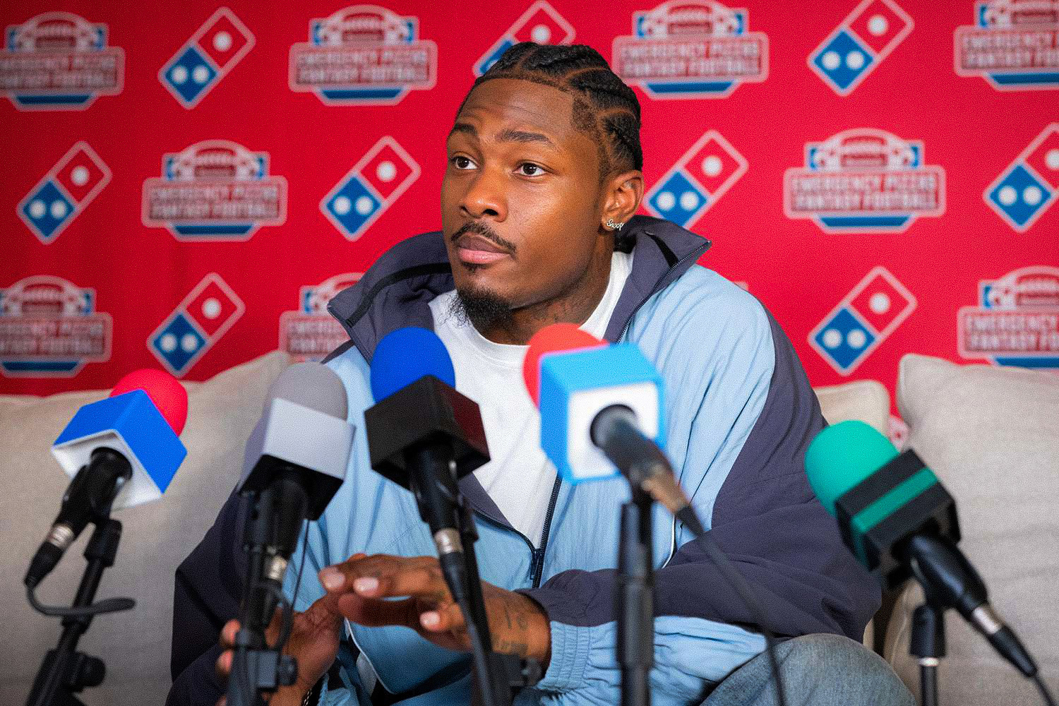 Dominos - Sefon Diggs