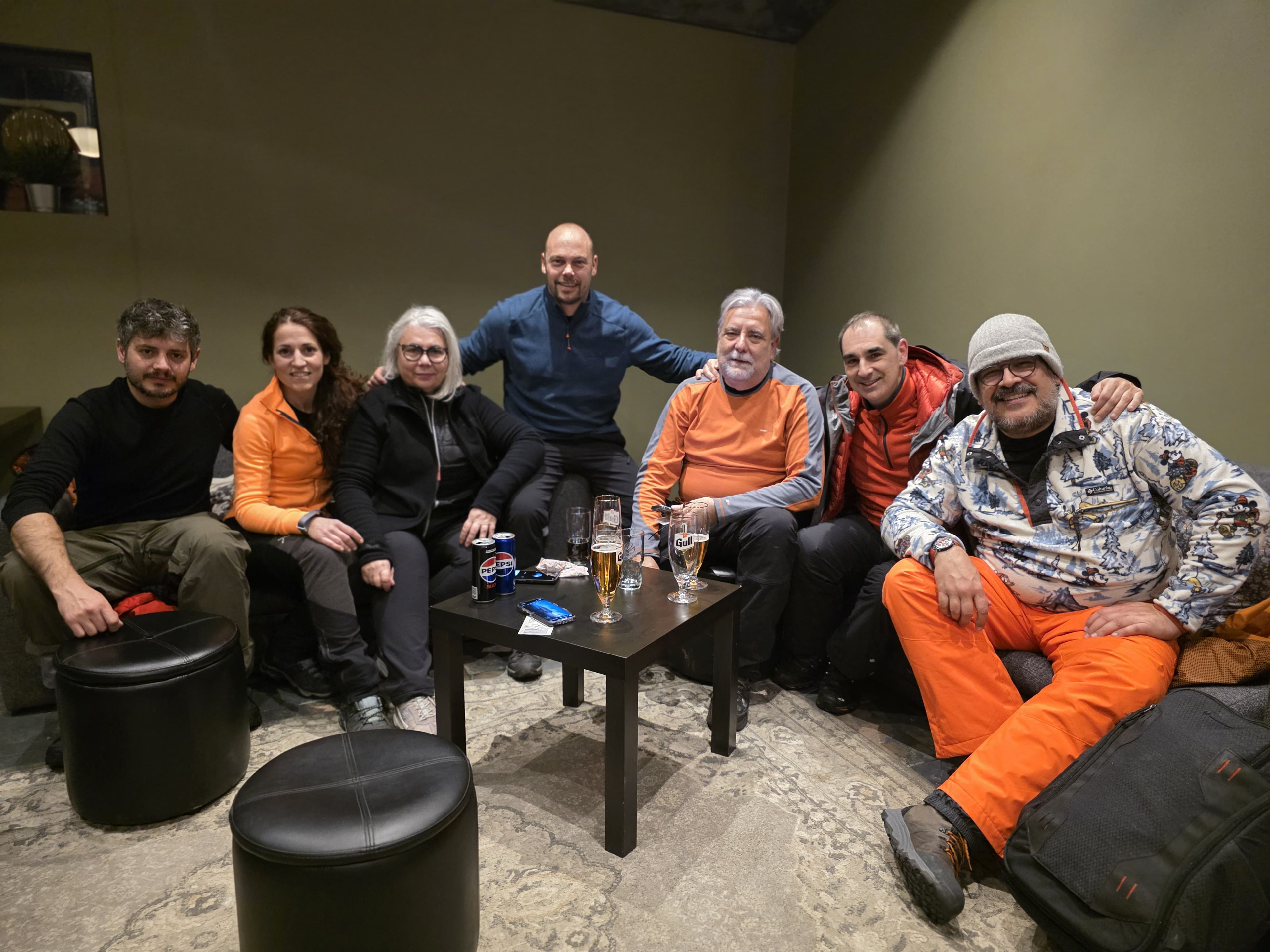 CON AMIGOS EN ISLANDIA