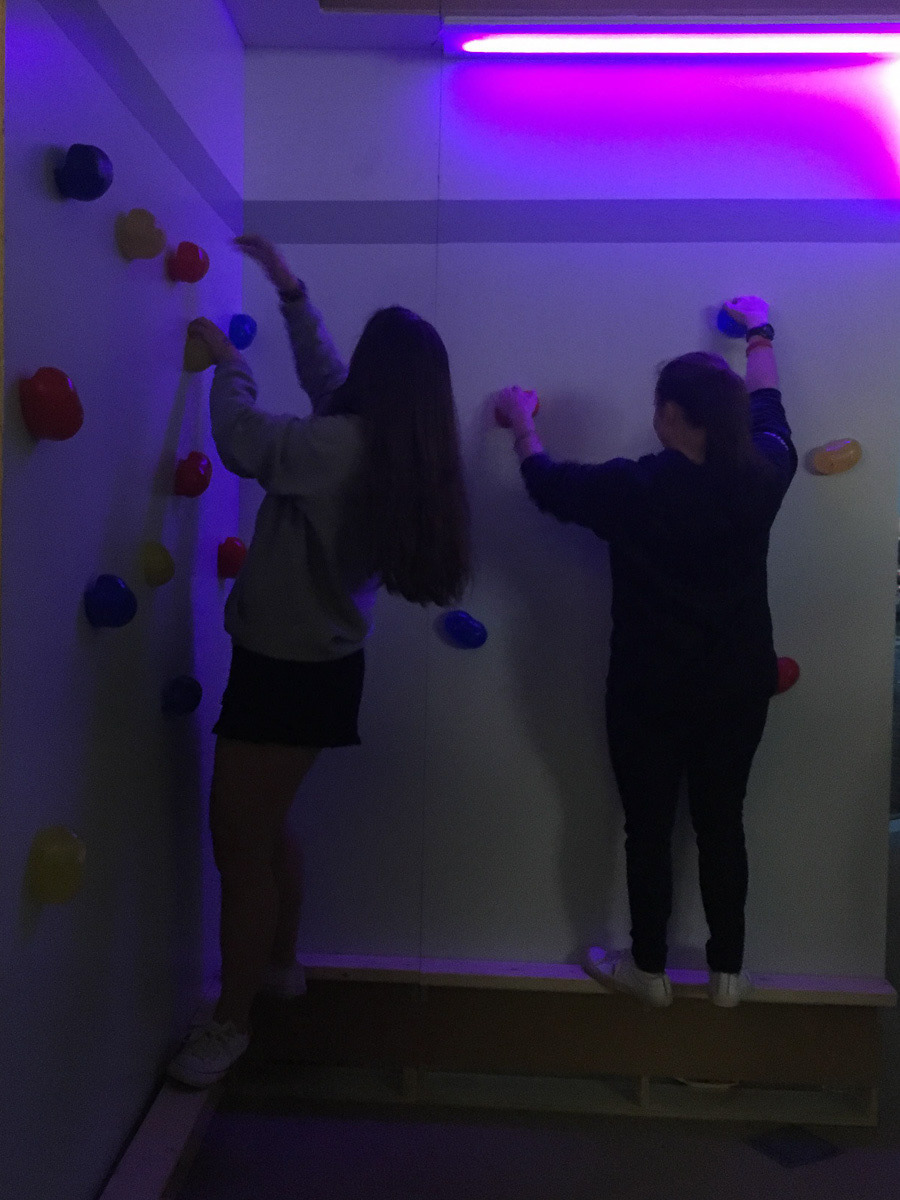Gameplay on the life-size model