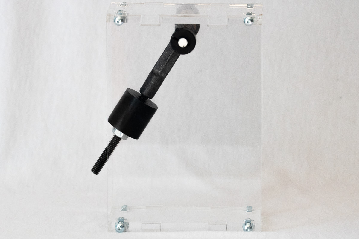 Instant center: Swinging pendulum
