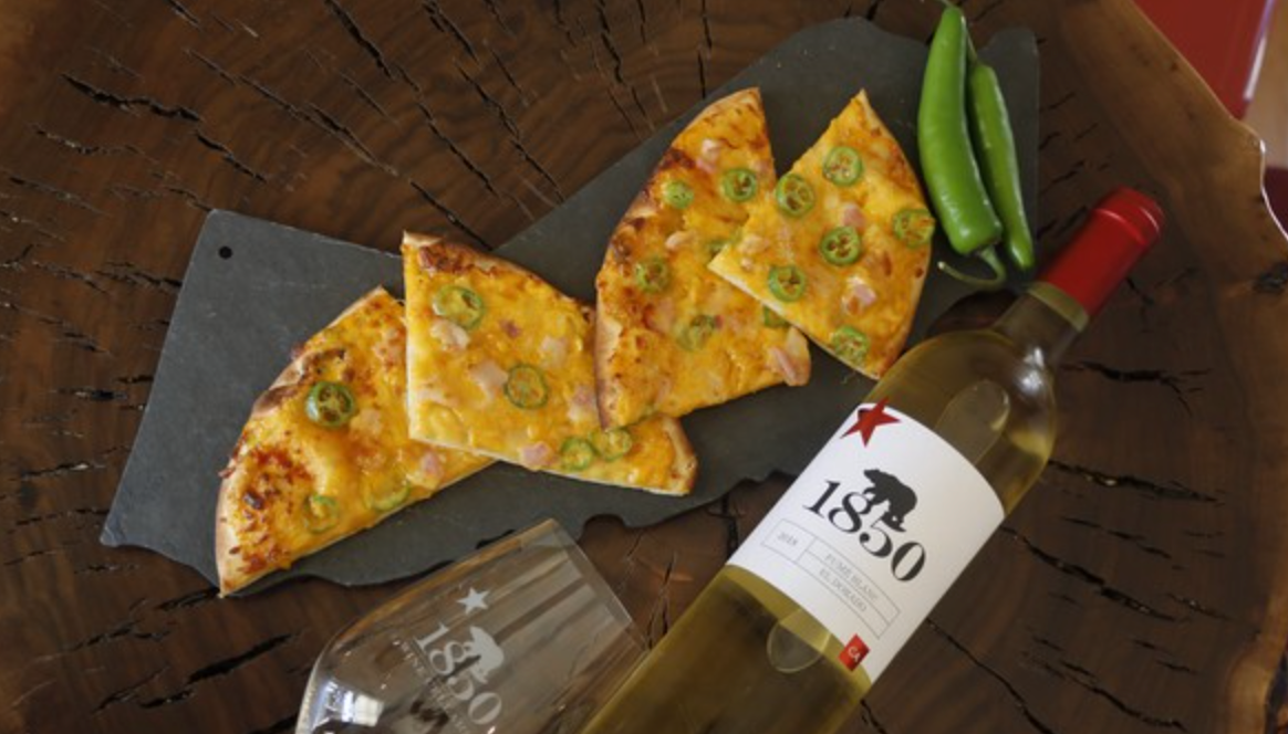 Bottle of Sauvignon Blanc and flatbread