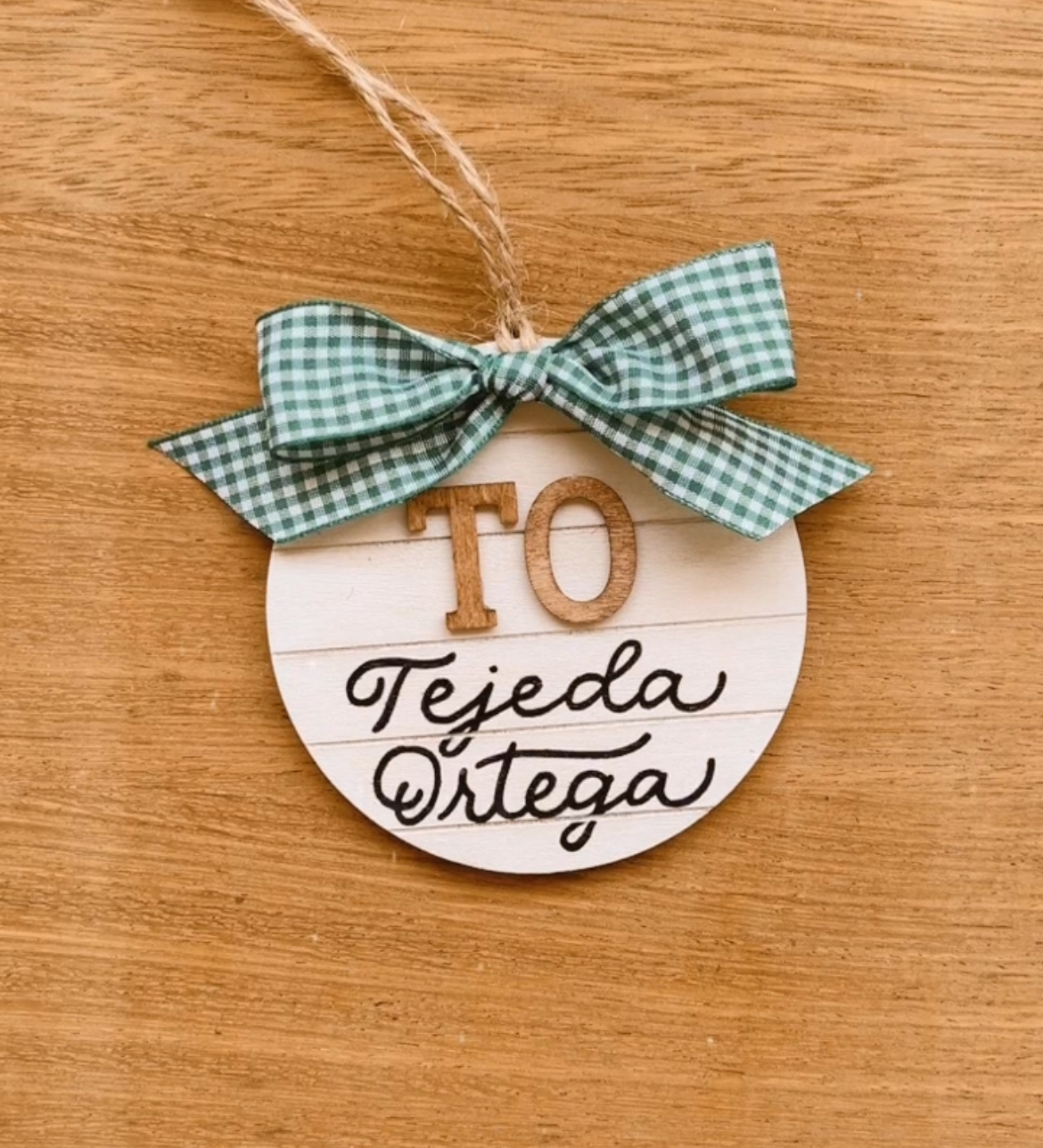 Ornamento de madera | RD$650