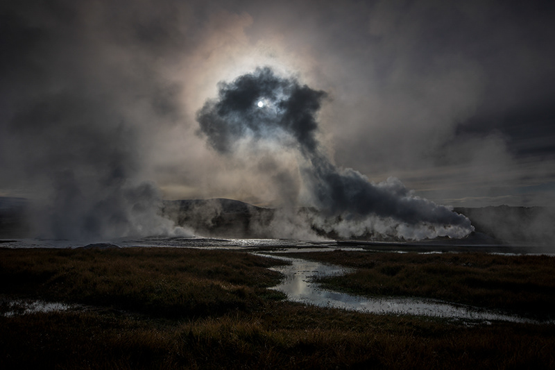 Hveravellir geothermal area, steamy sunrays