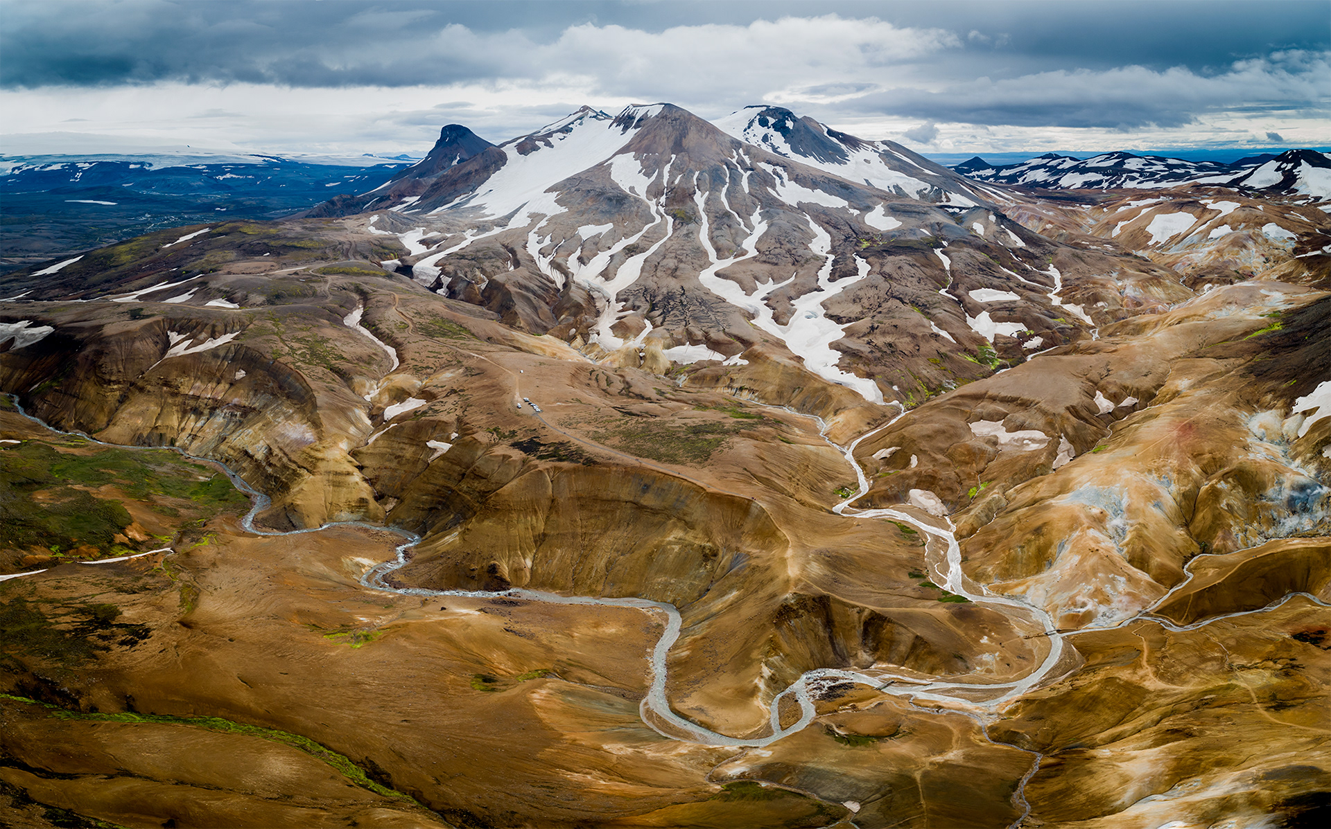 The overview of Kerlingafjöll geothermal area