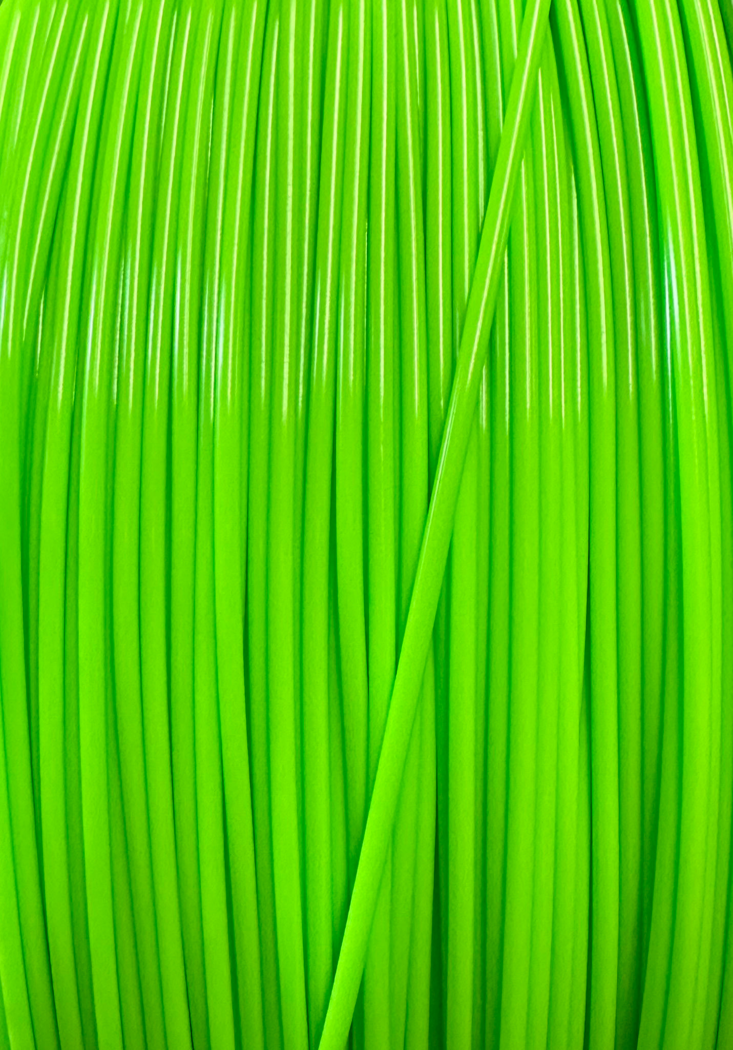 008 NEON GRUEN