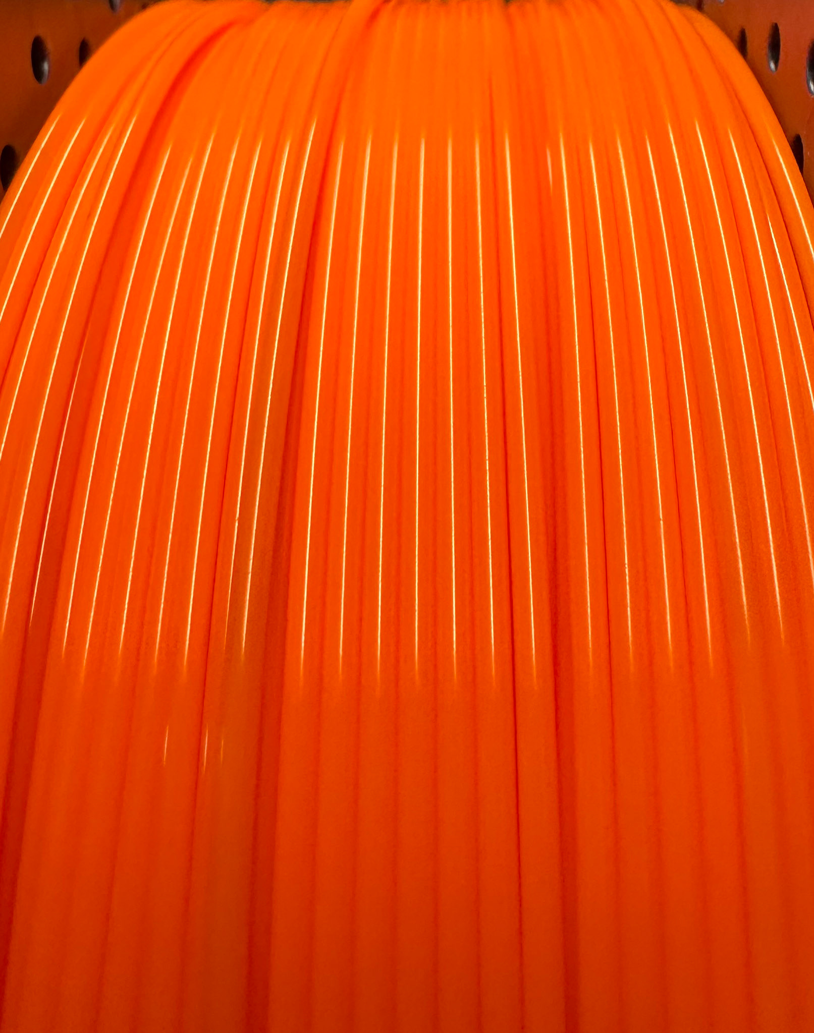 052 SUNNY ORANGE