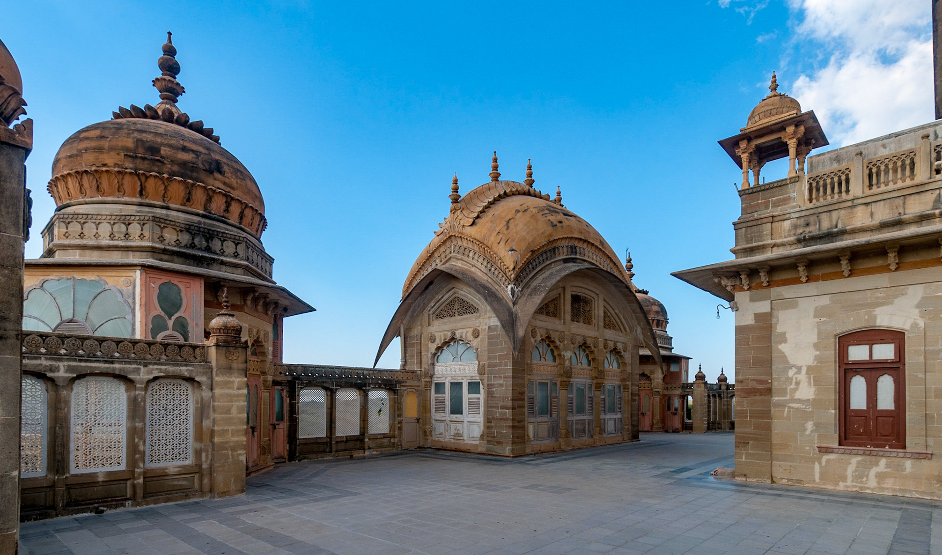 Vijay Vilas Palace, Mandvi
