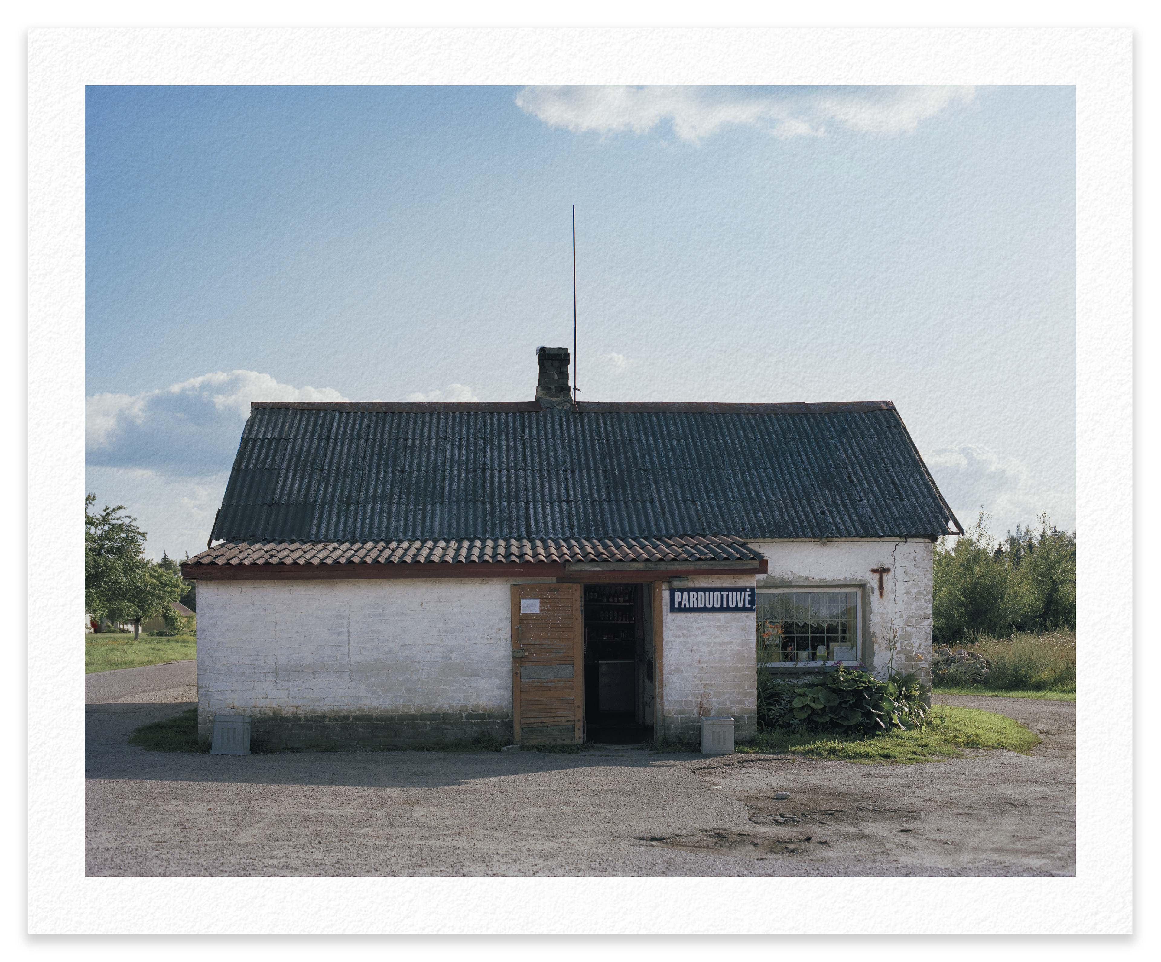 Jauniūnų parduotuvė