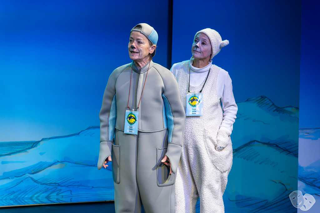 Frohe Weihnachten, kleiner Eisbär - von Hans de Beer, bearbeitet von Heidi Ernesti und Ralph Reiniger. Inszeniert an der Studiobühne Bayreuth von Sigrid Kern und Harald Schmudlach