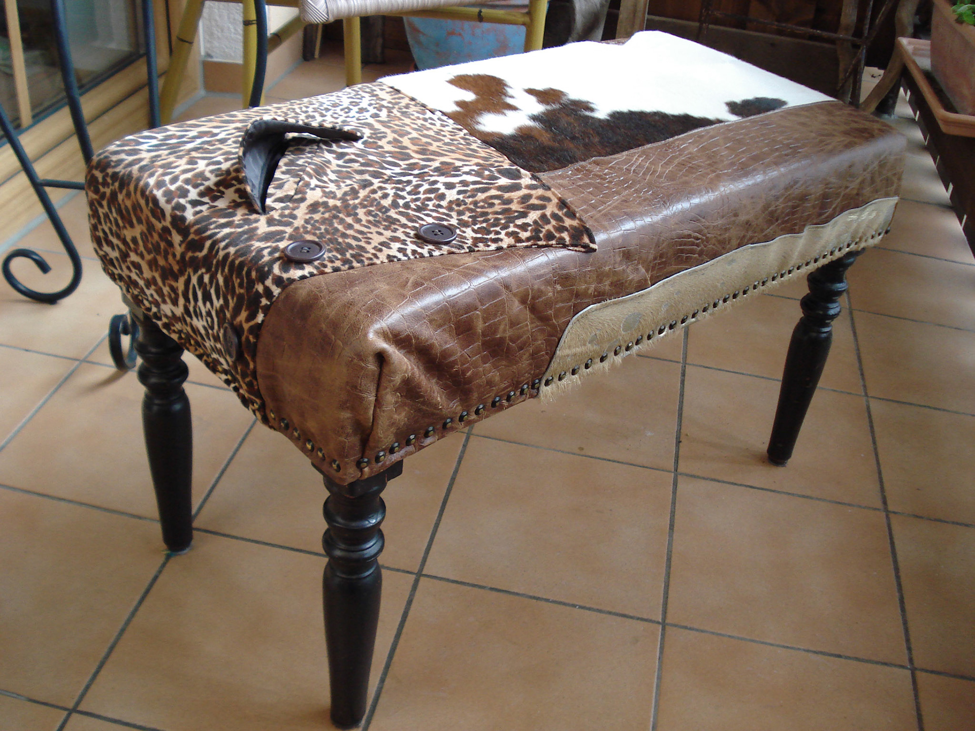 stool