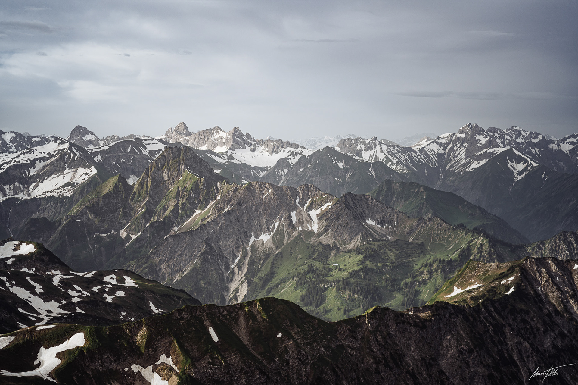 Blick in Richtung Sünden mit dem Gebirgszug der Höfats - Leica SL3 mit Apo Summicron M 1:2/50