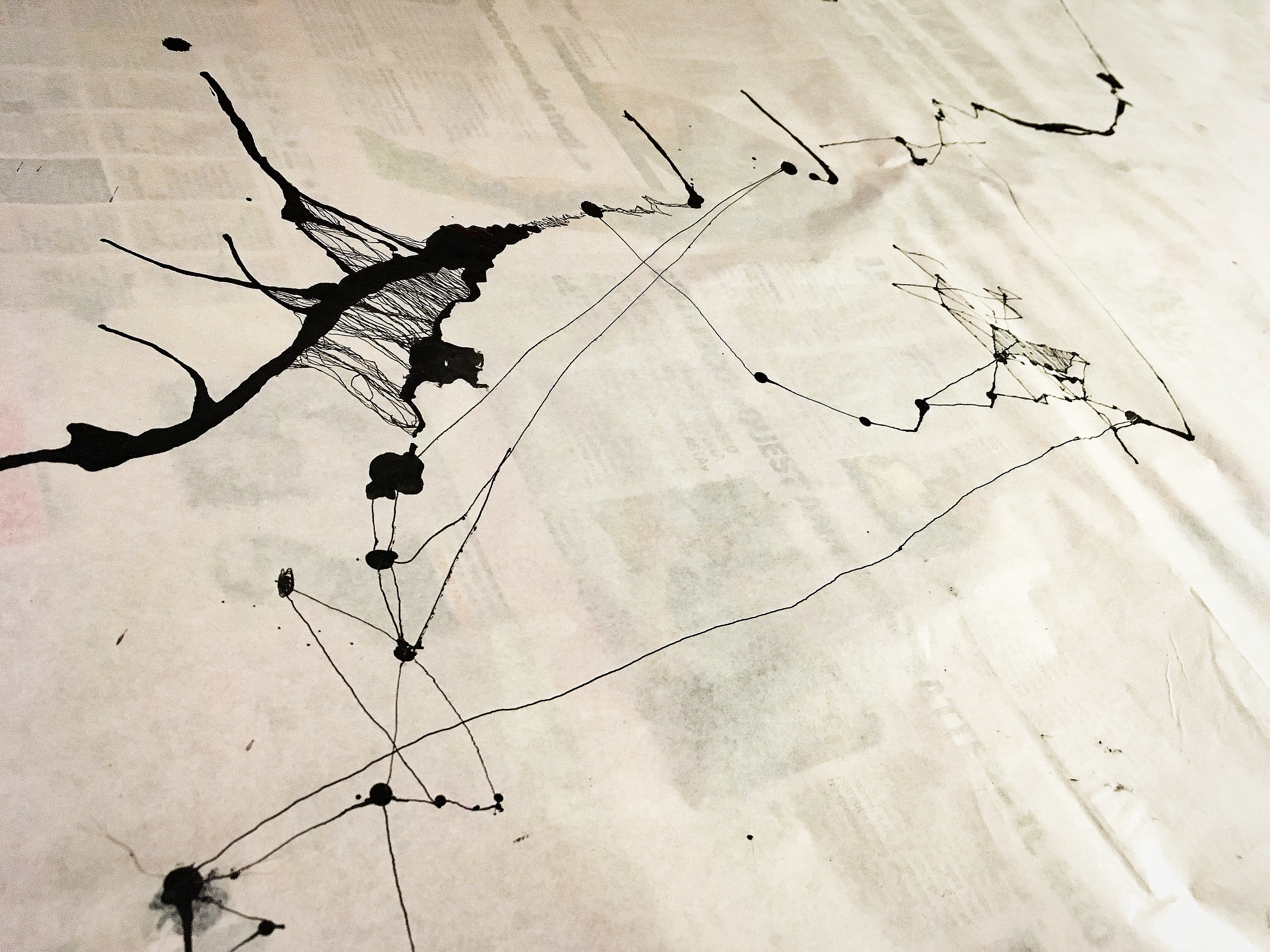 London Project // foto di un particolare dell'intero spartito grafico // tecnica mista su carta modello // 900 x 100 cm // 2019