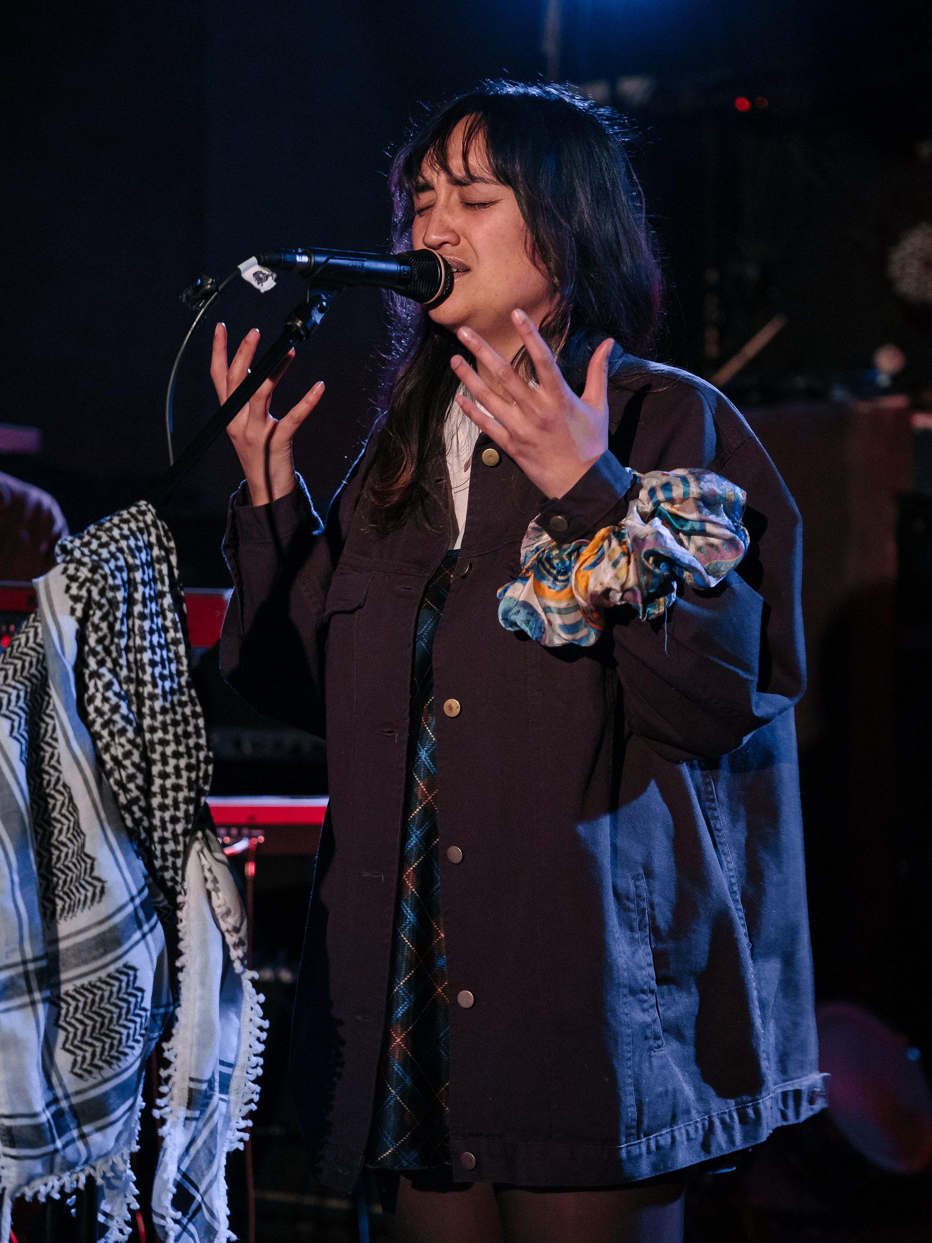 Mo Etc performs at Valhalla